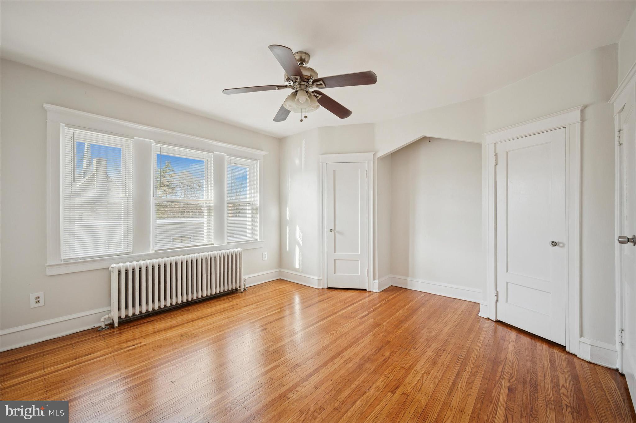 WEST OAK LANE - Residential