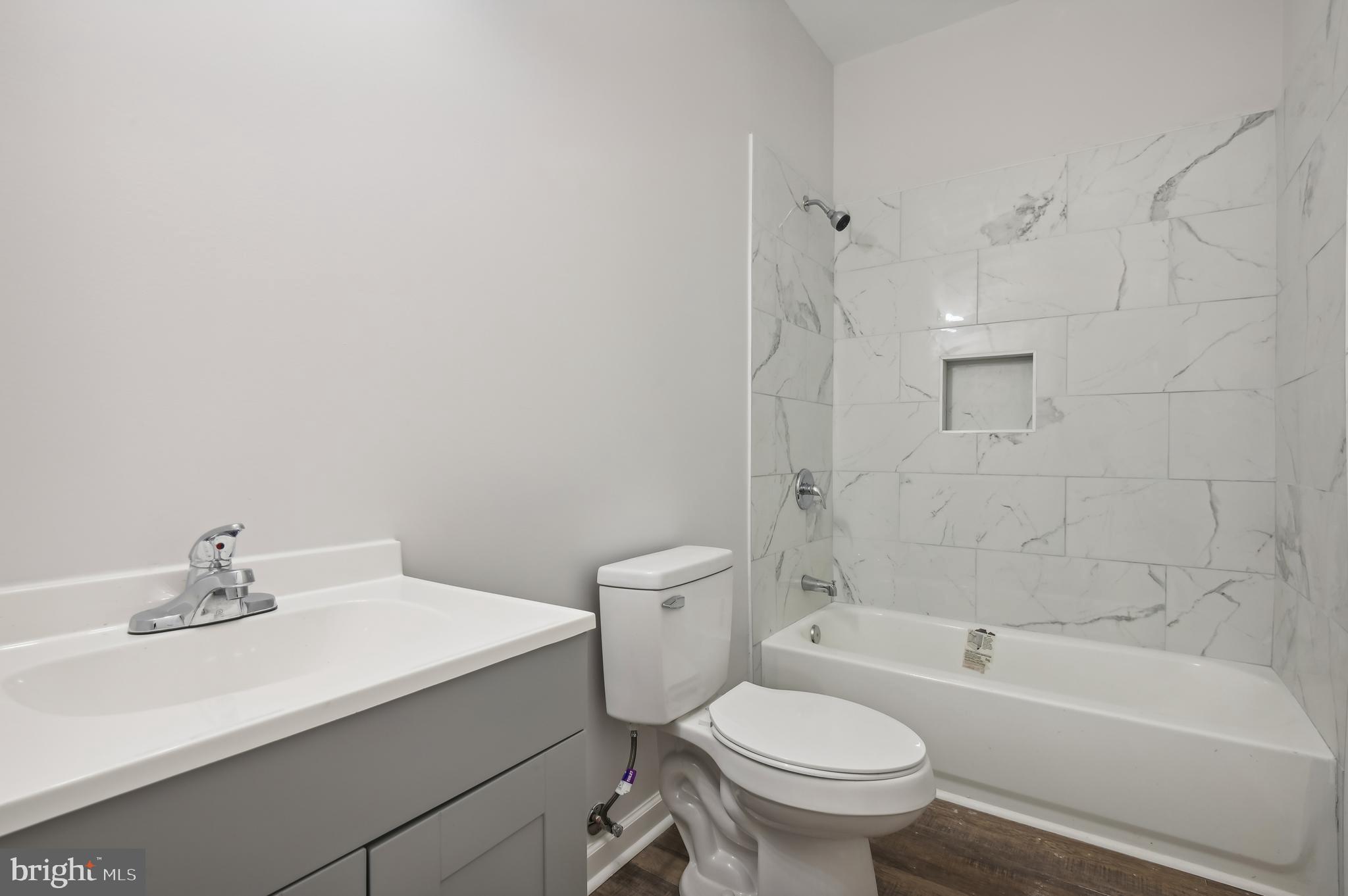 PENROSE - Residential Lease