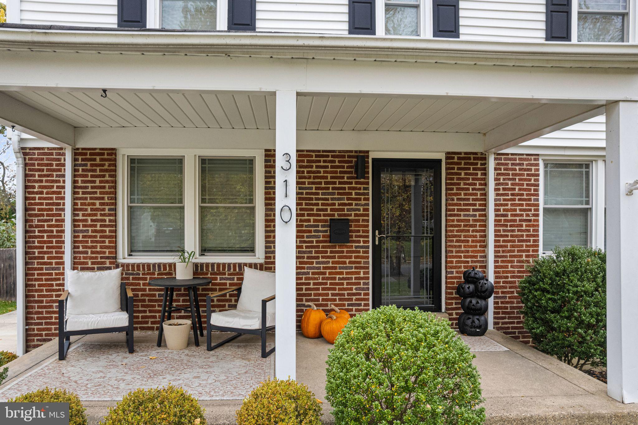 310 BRIARWOOD AVENUE