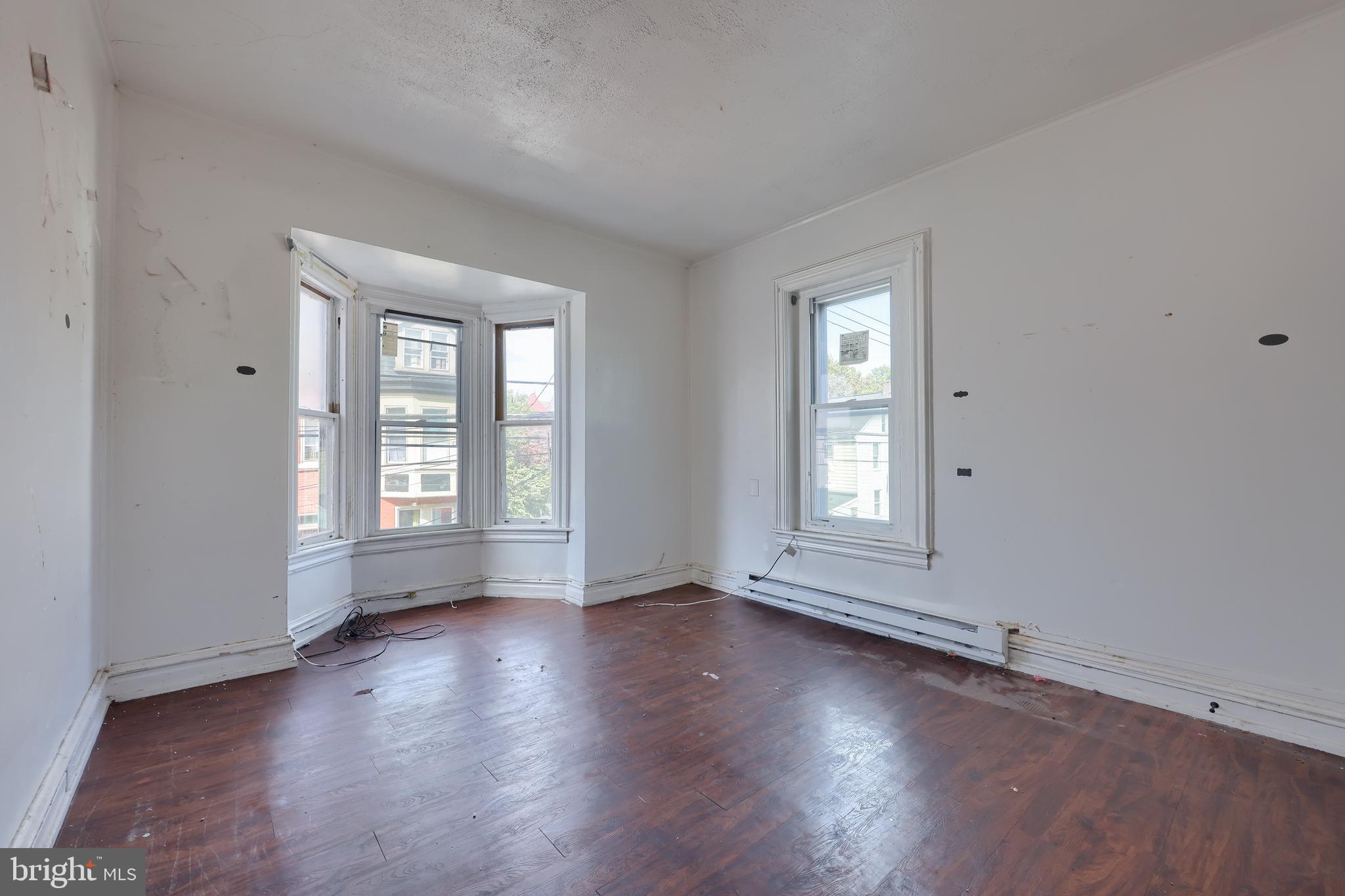 LEBANON CITY - Residential