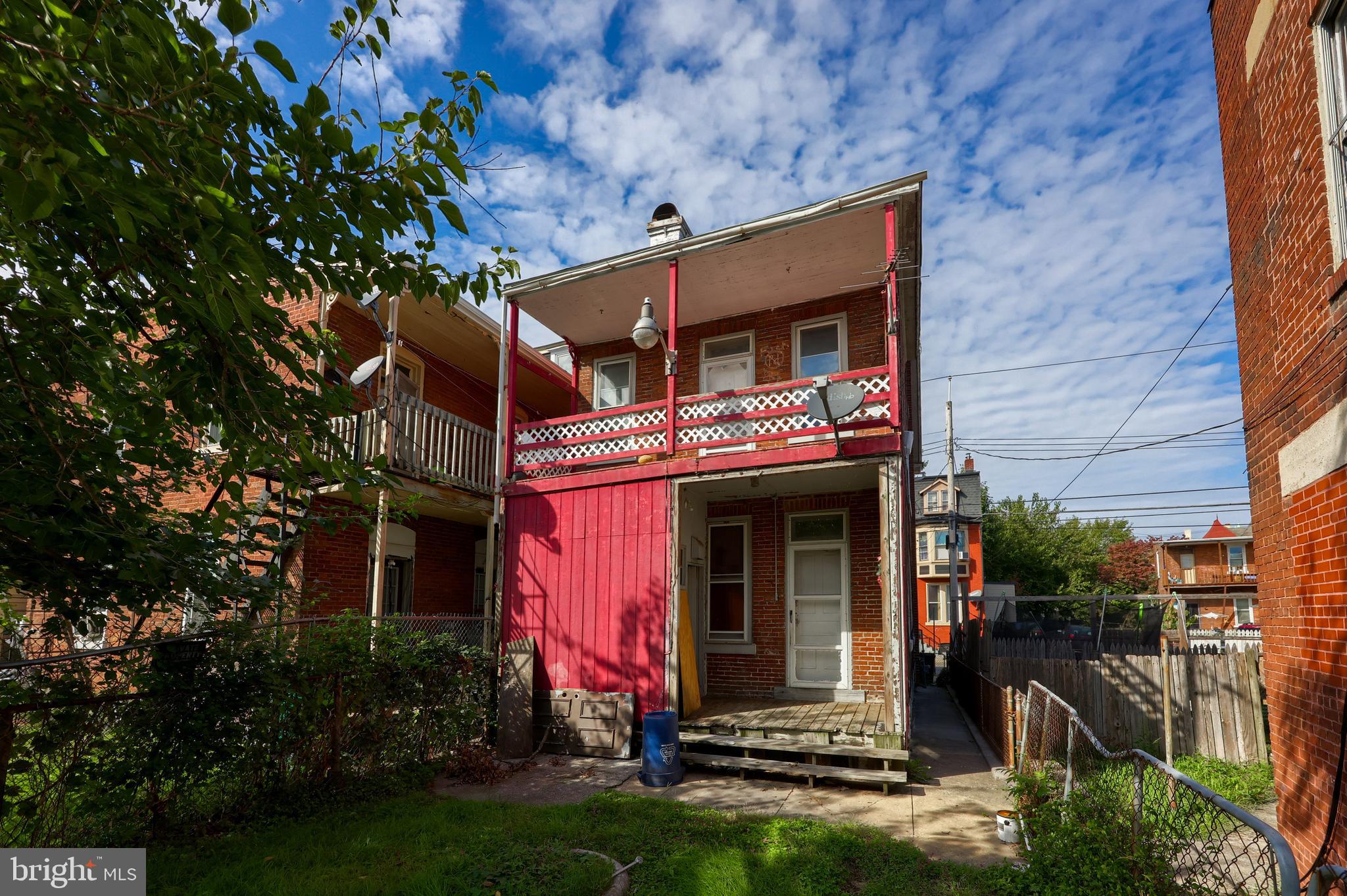 LEBANON CITY - Residential