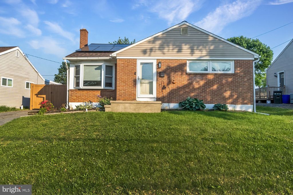 Photo of 524 Boeing Avenue, READING, PA 19601 (MLS # PABK2072516)