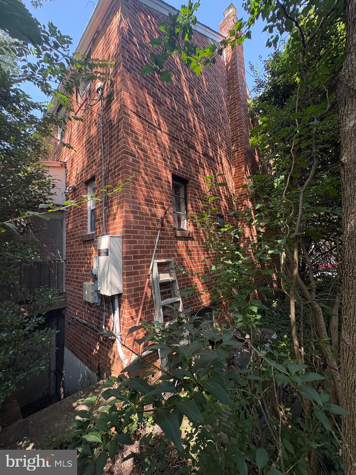 2108 N ILLINOIS STREET