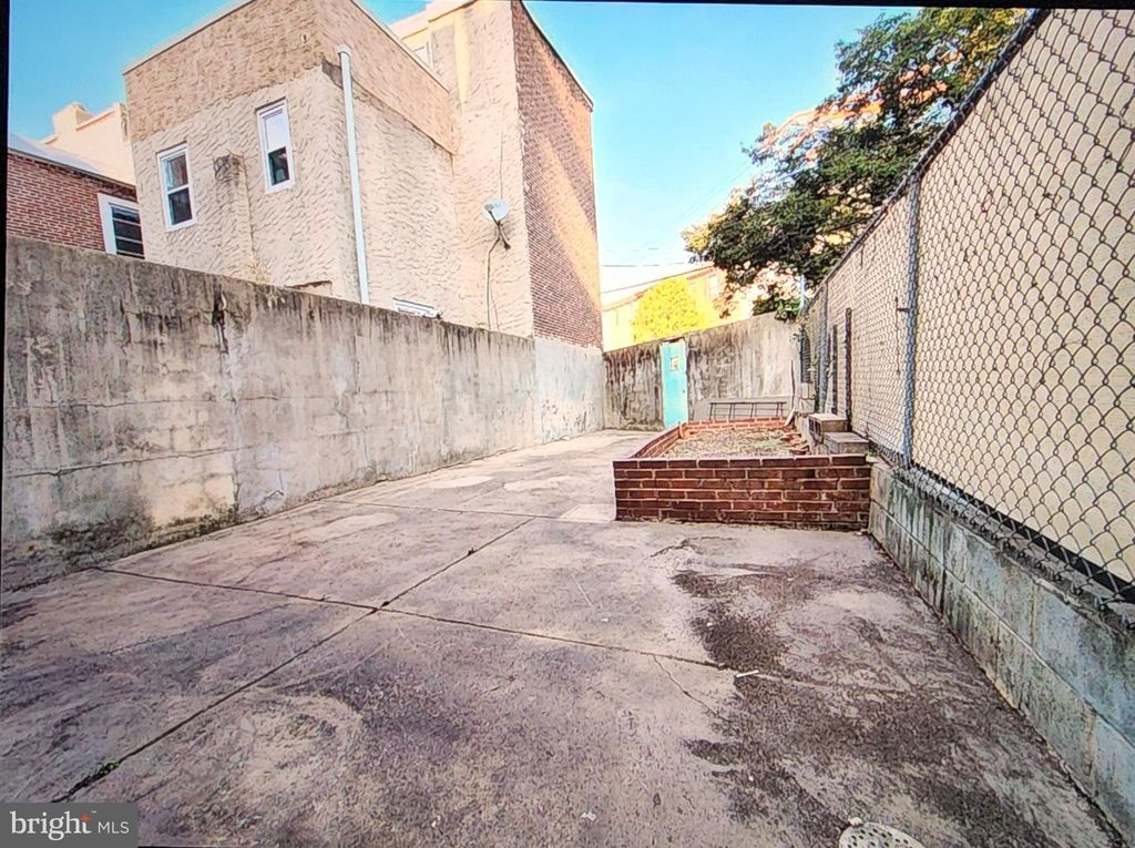 Photo of 1121 N Hancock Street, PHILADELPHIA, PA 19123 (MLS # PAPH2552028)
