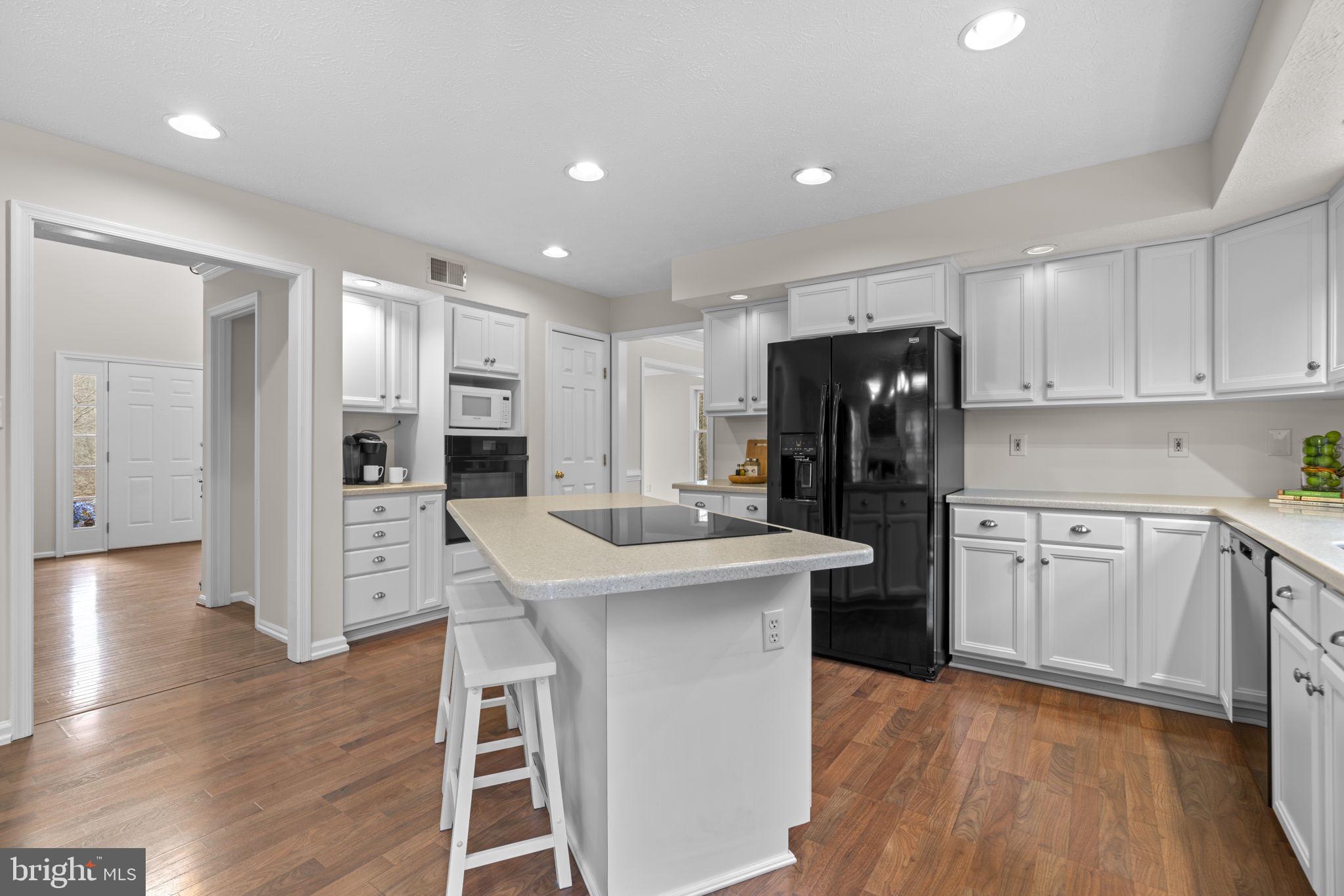 HICKORY RIDGE - Residential