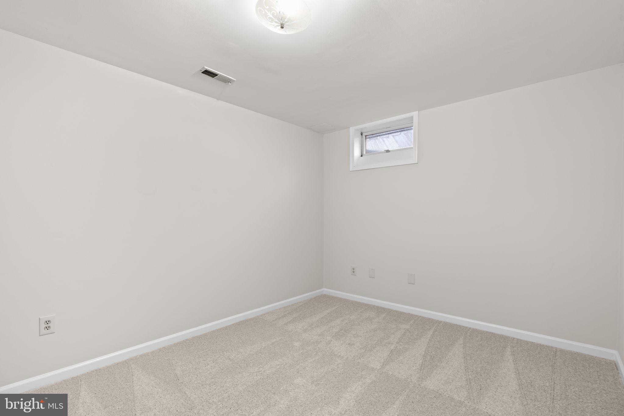 HICKORY RIDGE - Residential