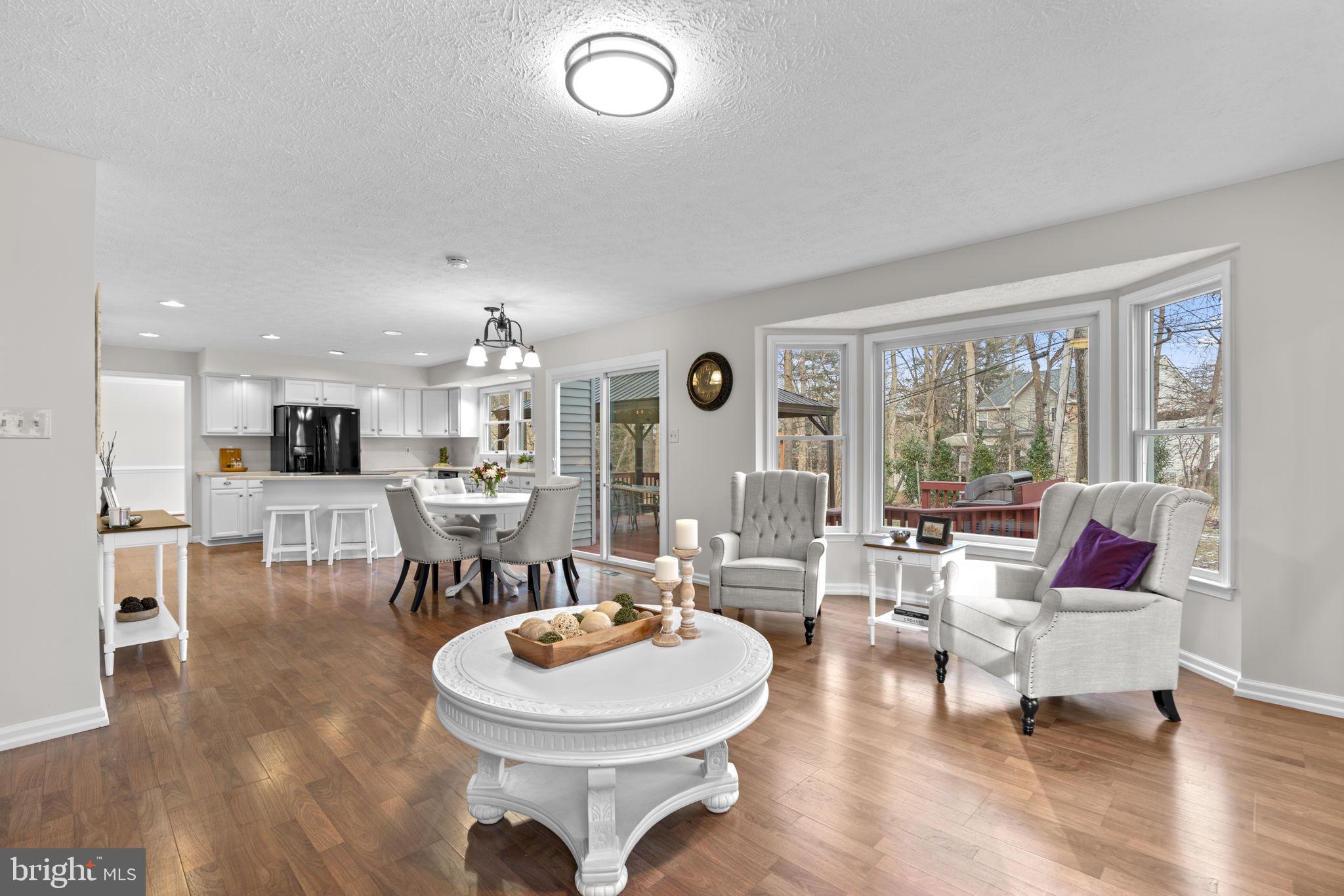 HICKORY RIDGE - Residential