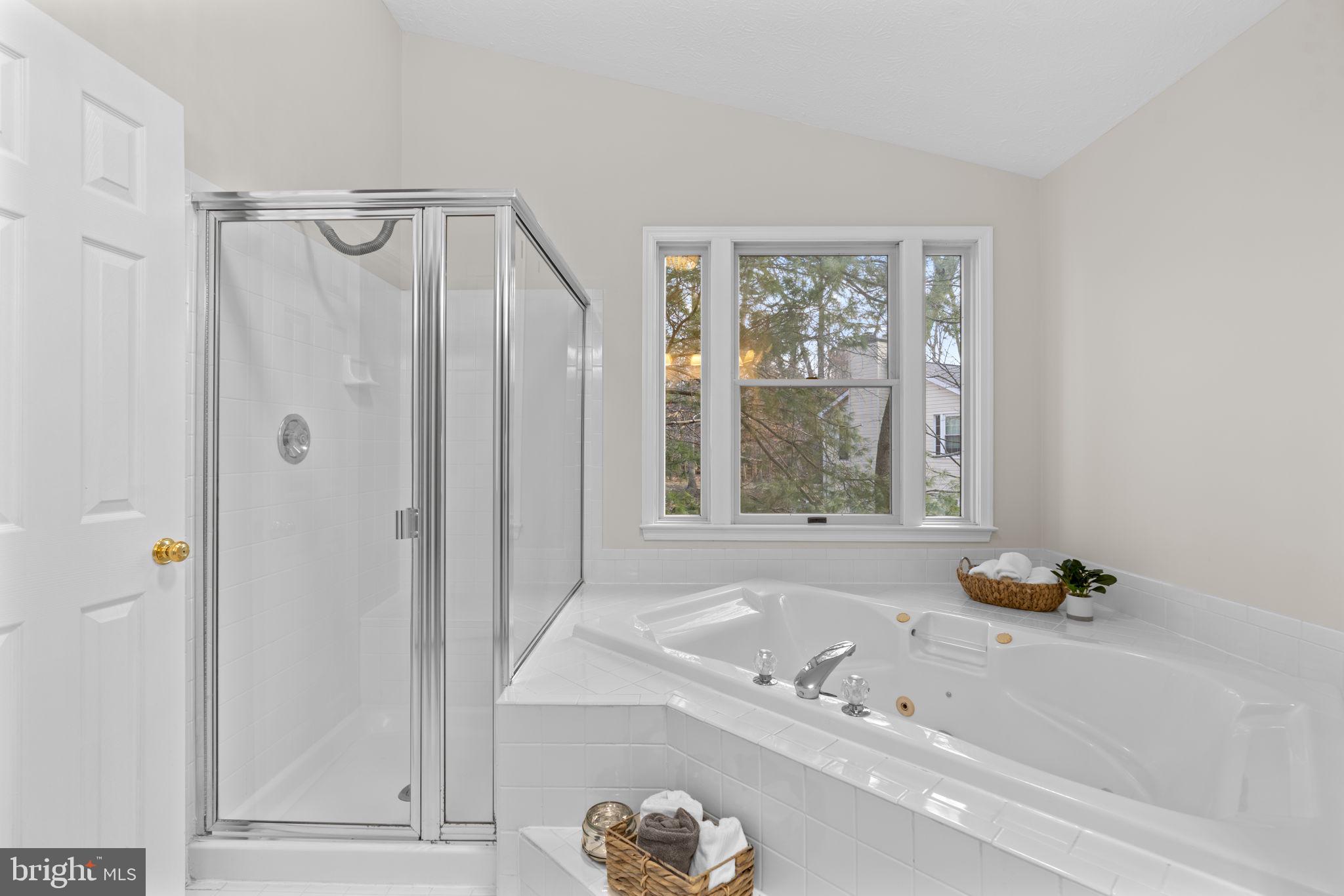 HICKORY RIDGE - Residential