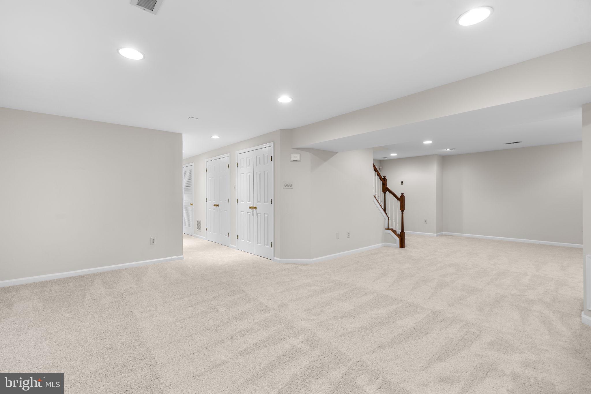 HICKORY RIDGE - Residential