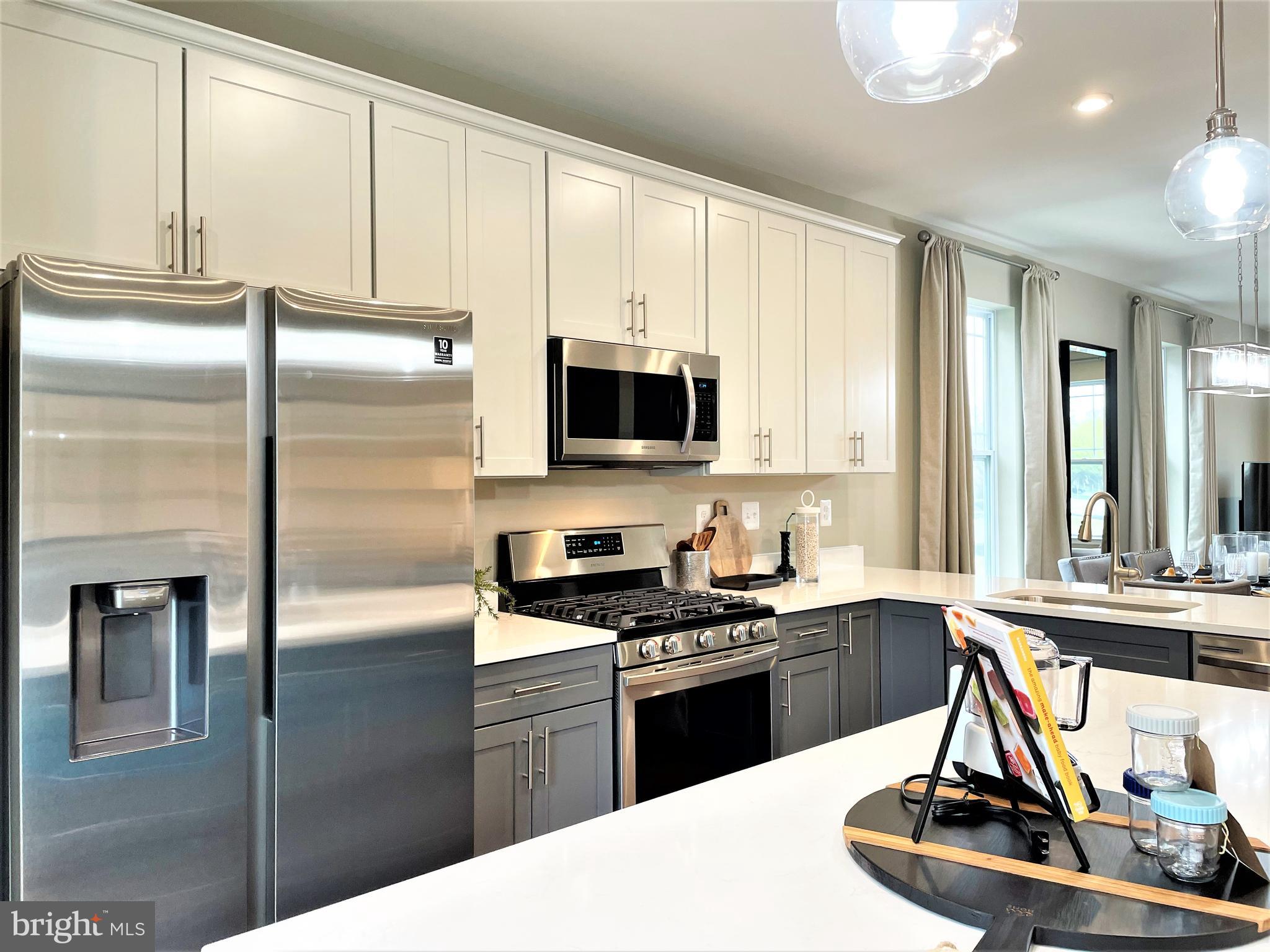 TOWNS AT PARKE WEST - Residential