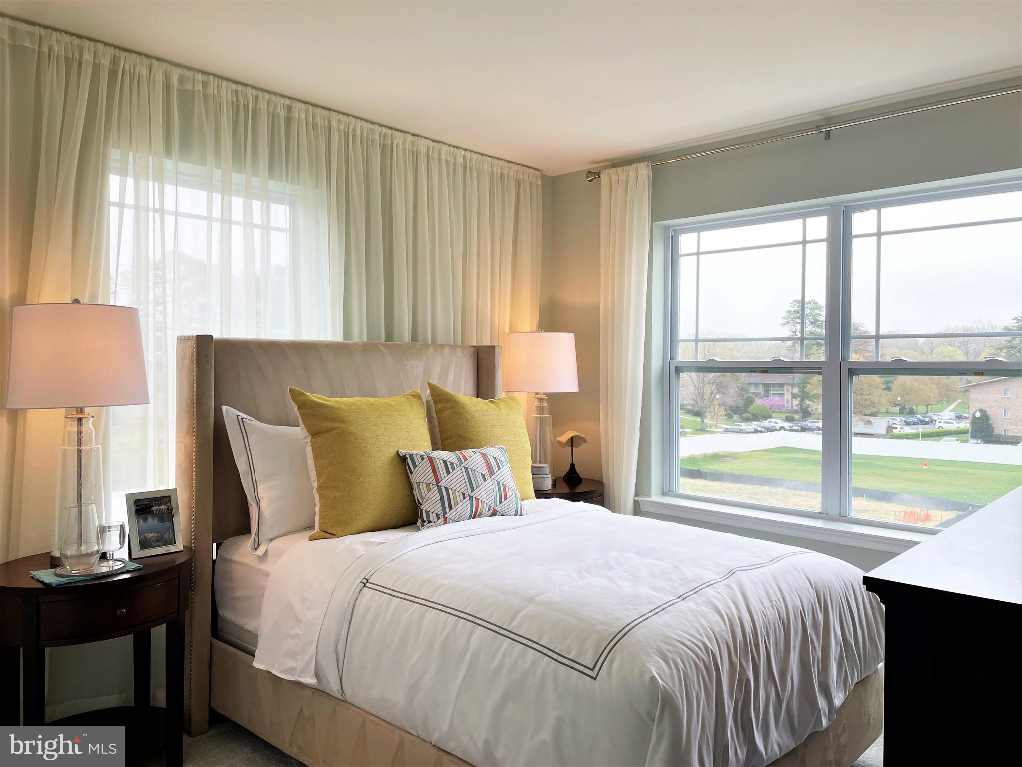 TOWNS AT PARKE WEST - Residential