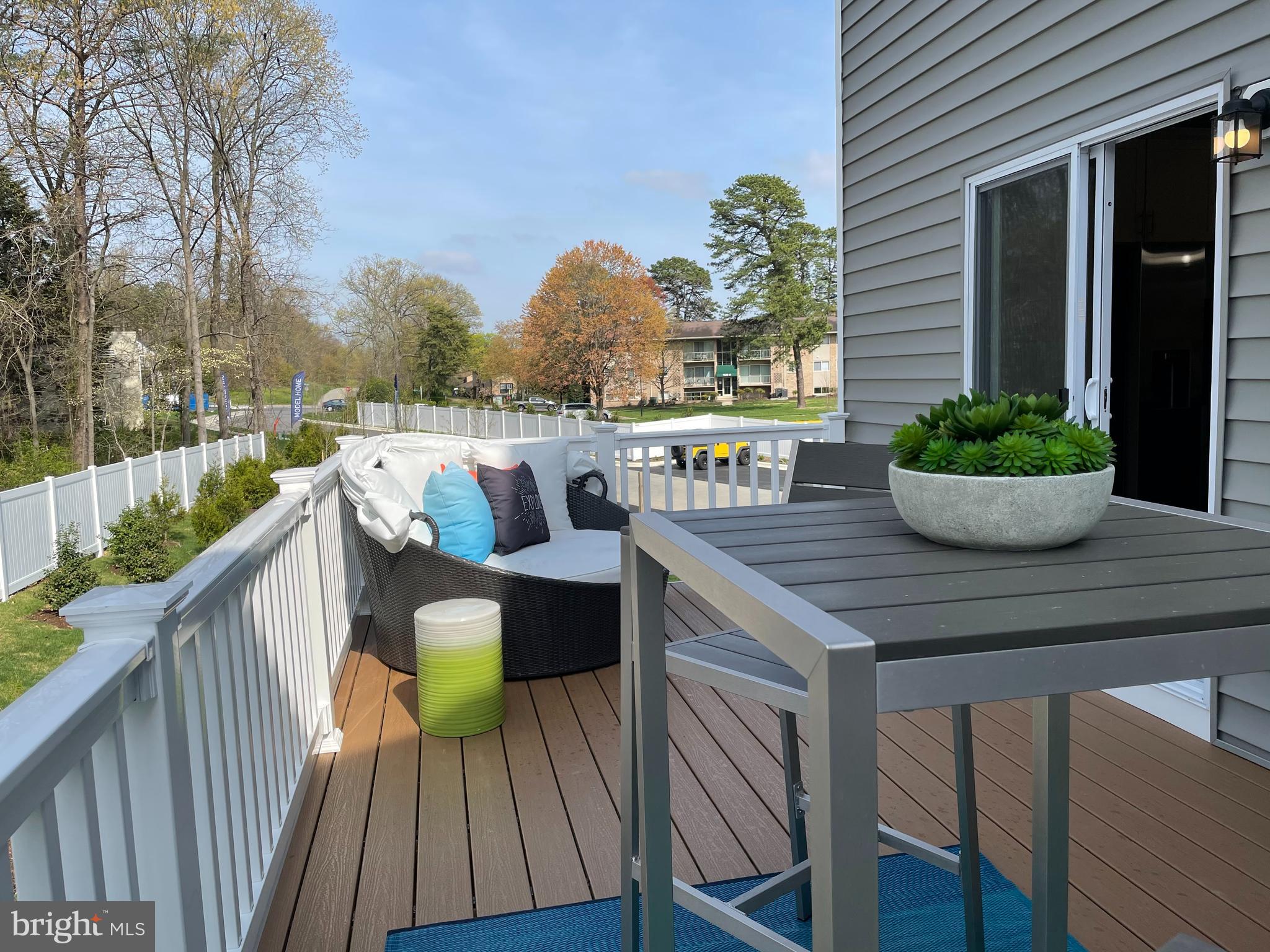 TOWNS AT PARKE WEST - Residential