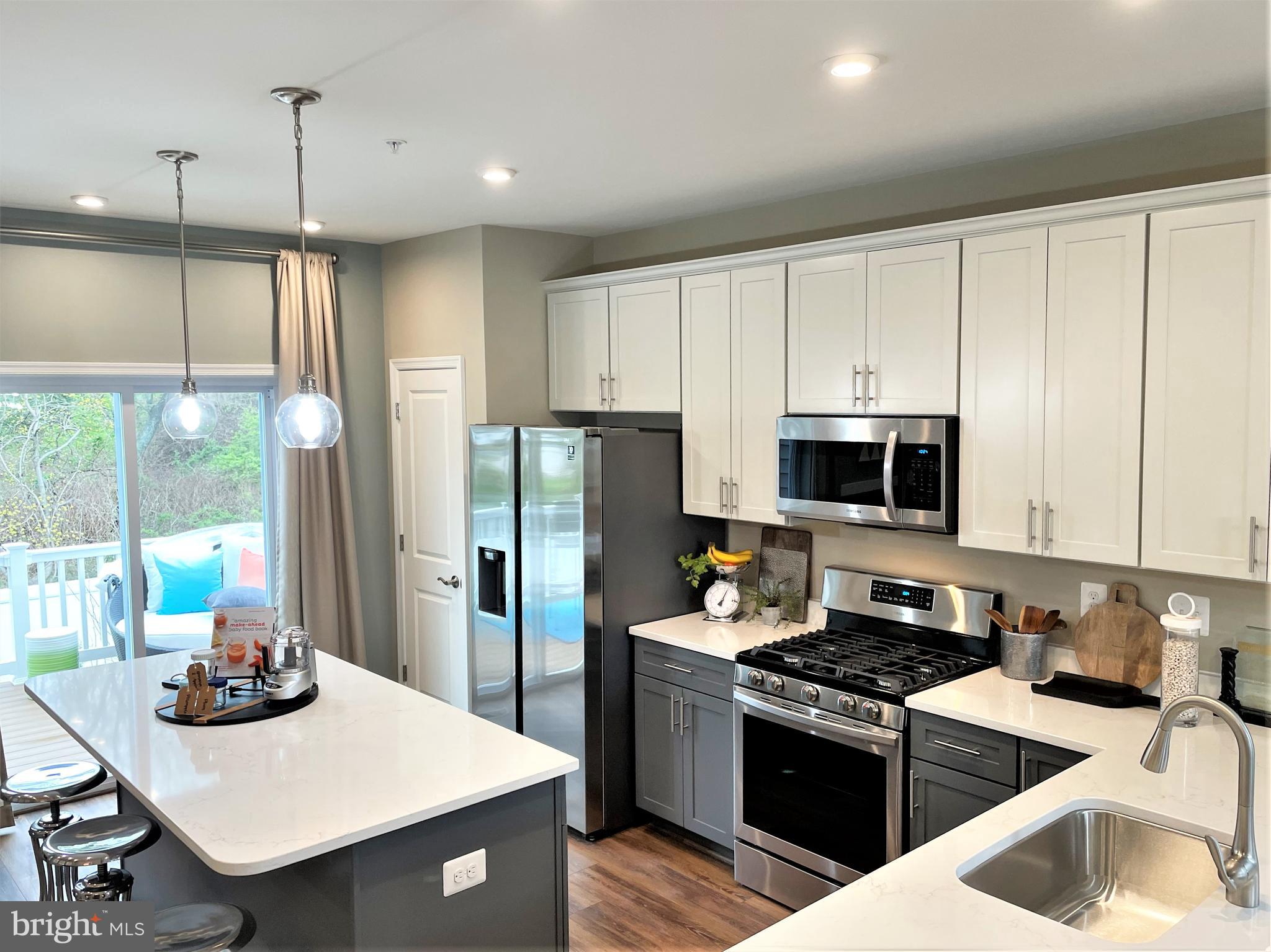 TOWNS AT PARKE WEST - Residential