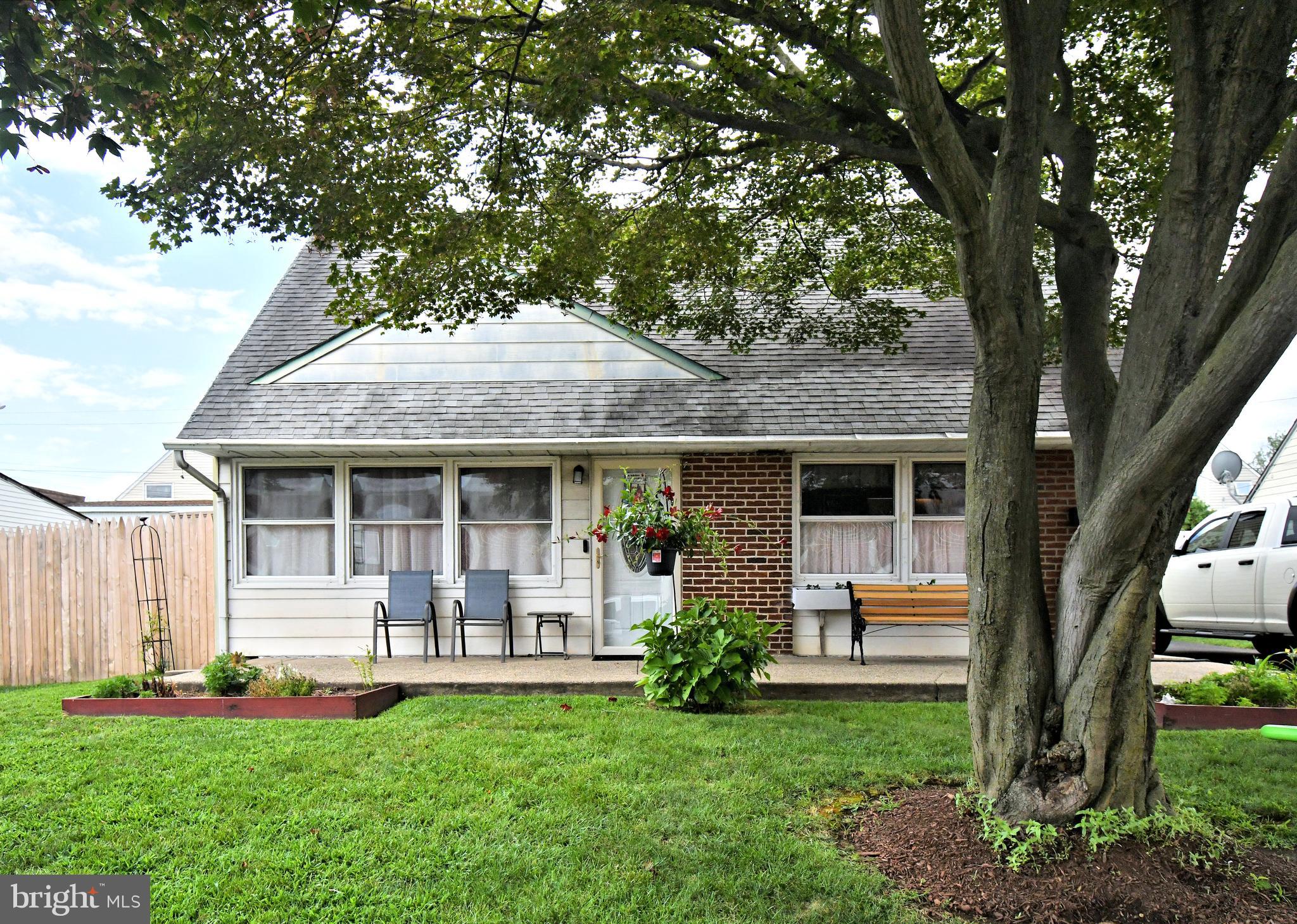 2830 WOODHAVEN ROAD