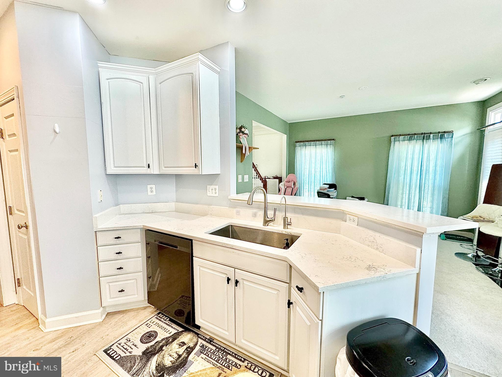 QUINCE ORCHARD PARK - Residential Lease