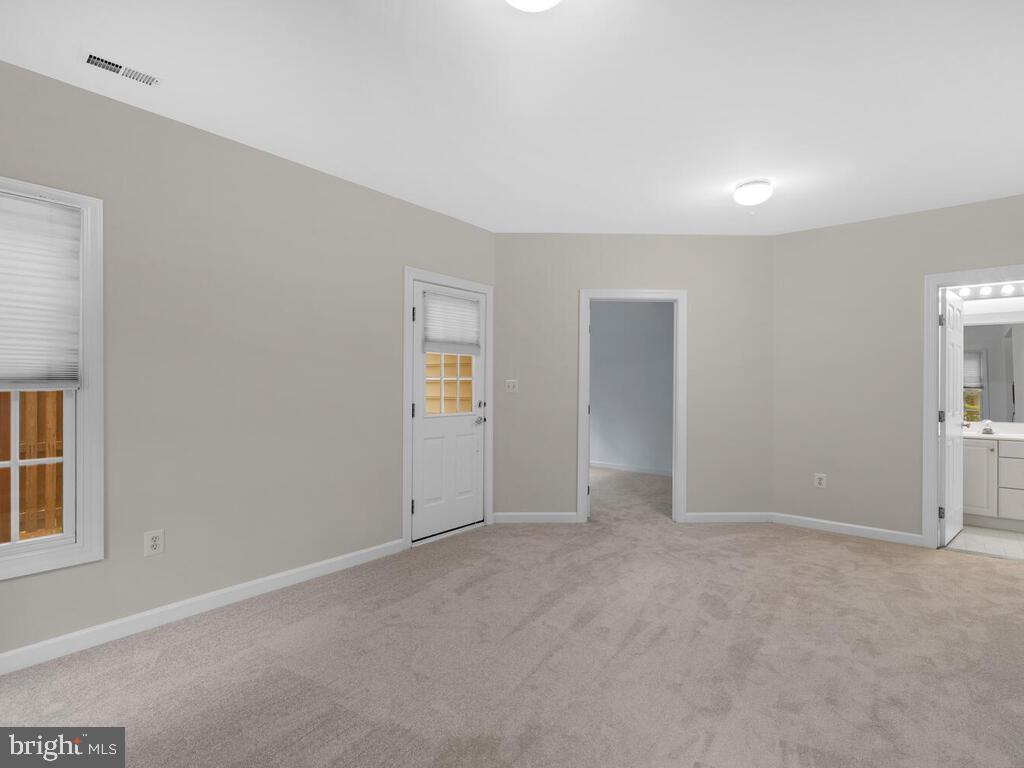 QUINCE ORCHARD PARK - Residential Lease