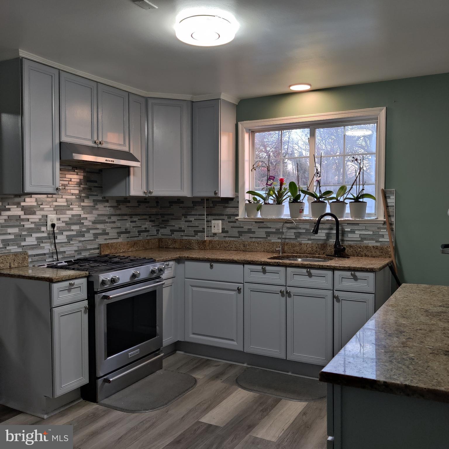 FOREST HEIGHTS - Residential