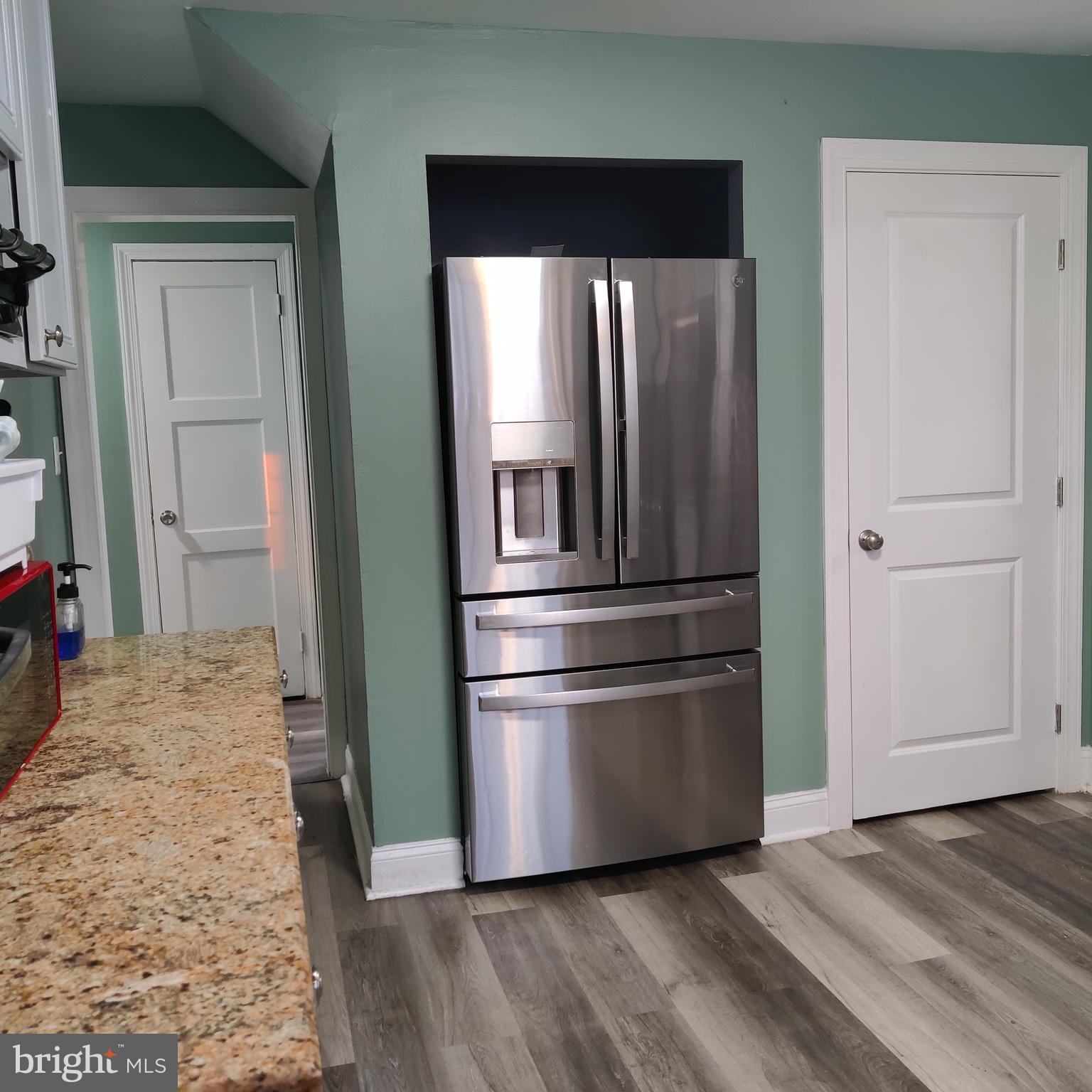 FOREST HEIGHTS - Residential