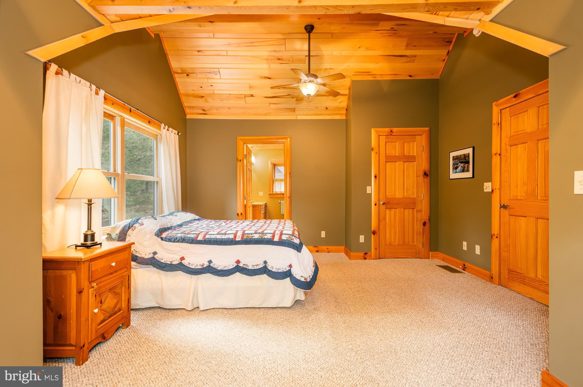 NORTH GLADE COVE - Residential