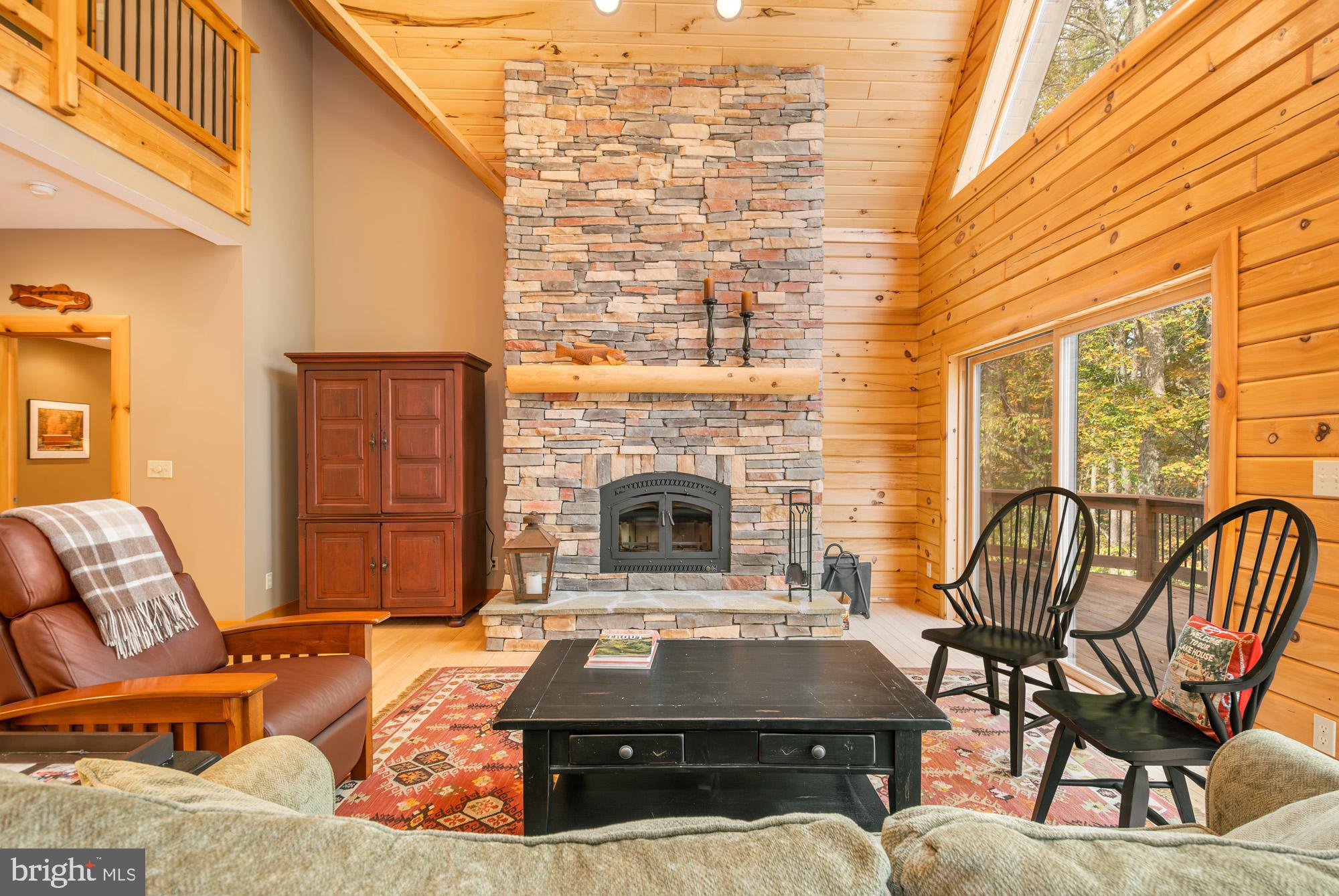 NORTH GLADE COVE - Residential