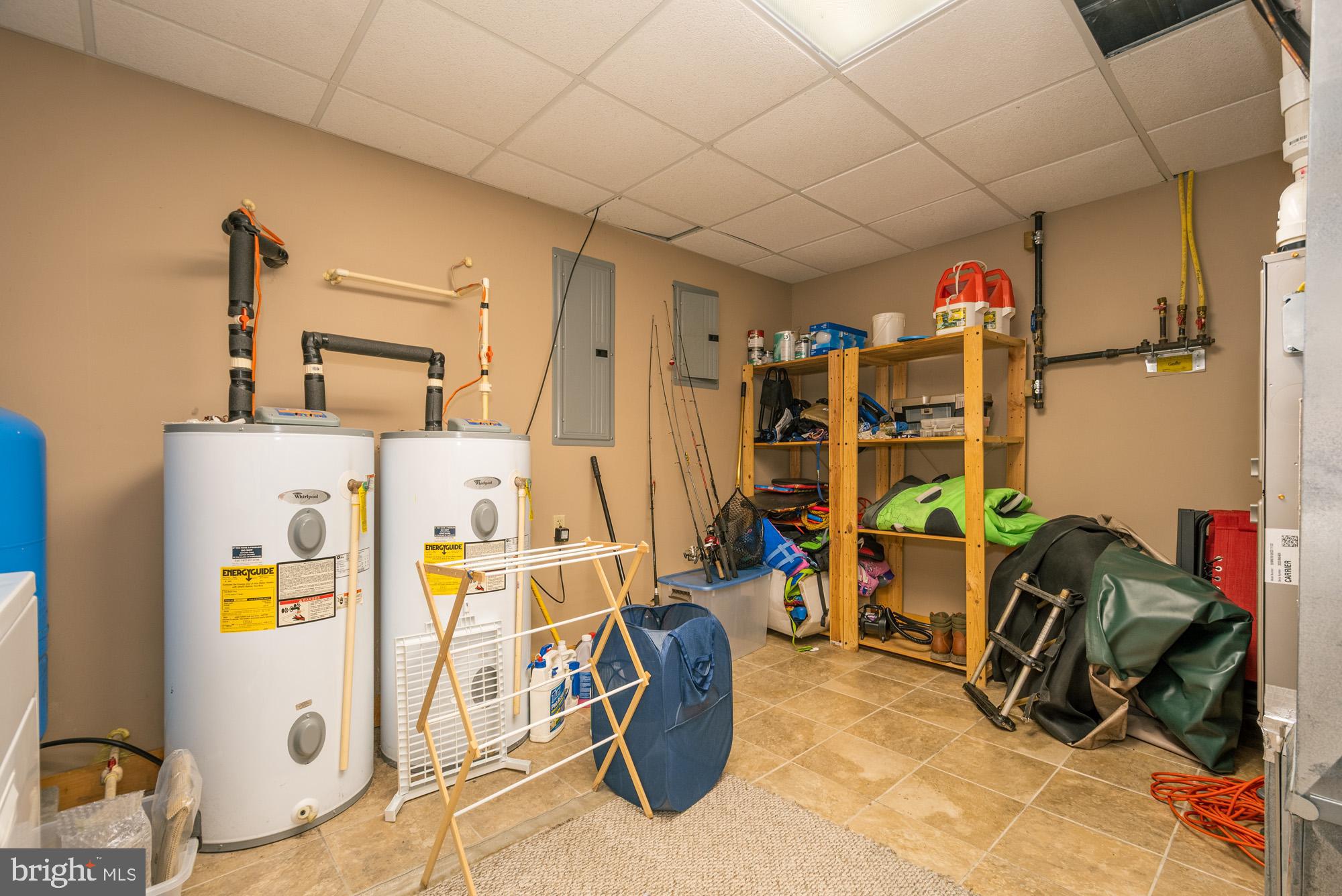 NORTH GLADE COVE - Residential