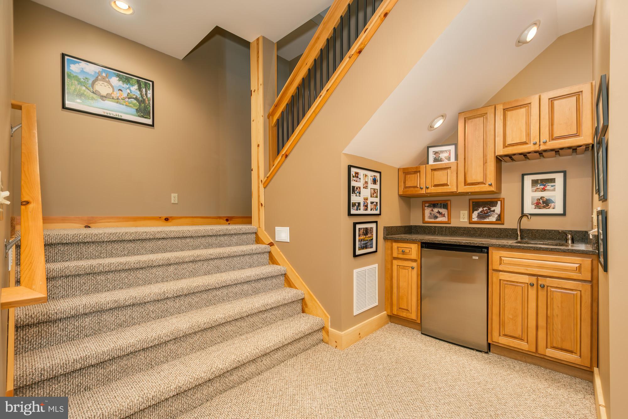 NORTH GLADE COVE - Residential