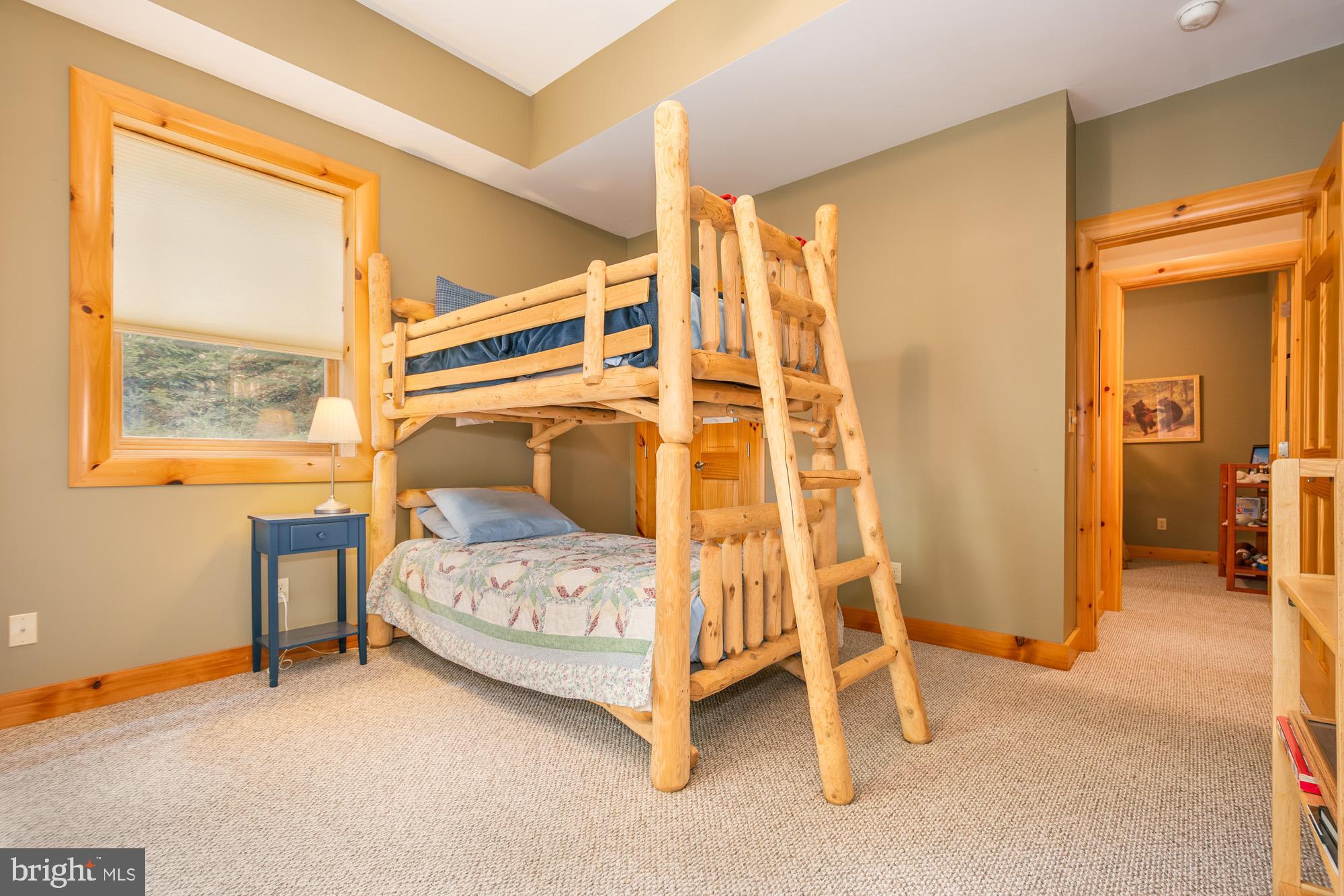 NORTH GLADE COVE - Residential