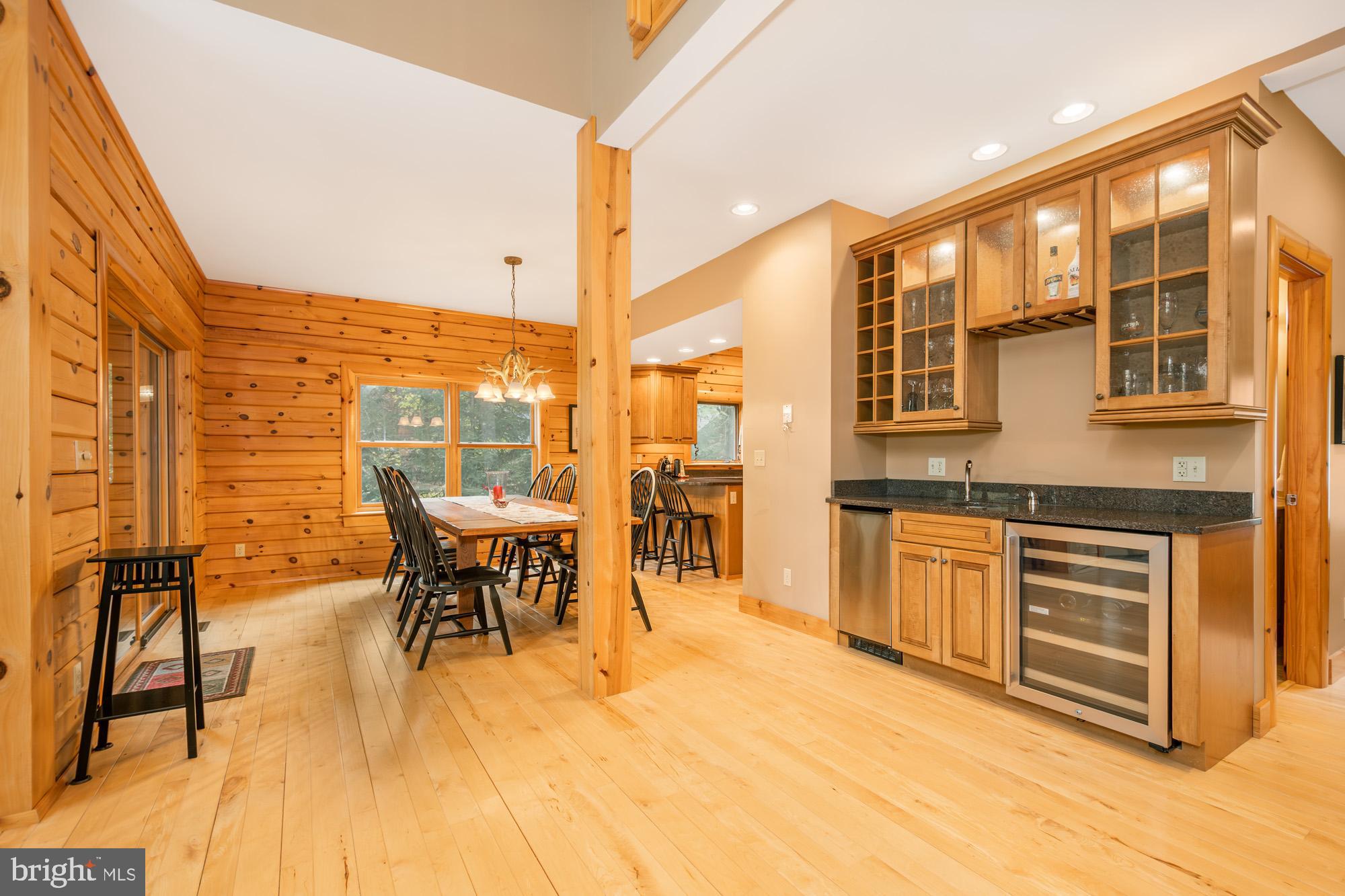 NORTH GLADE COVE - Residential