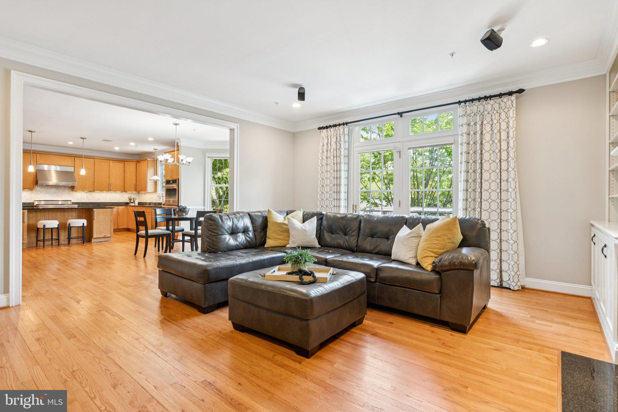 DEVONSHIRE - Residential