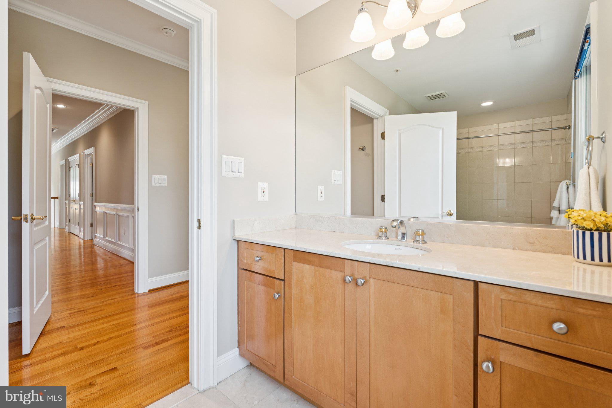 DEVONSHIRE - Residential