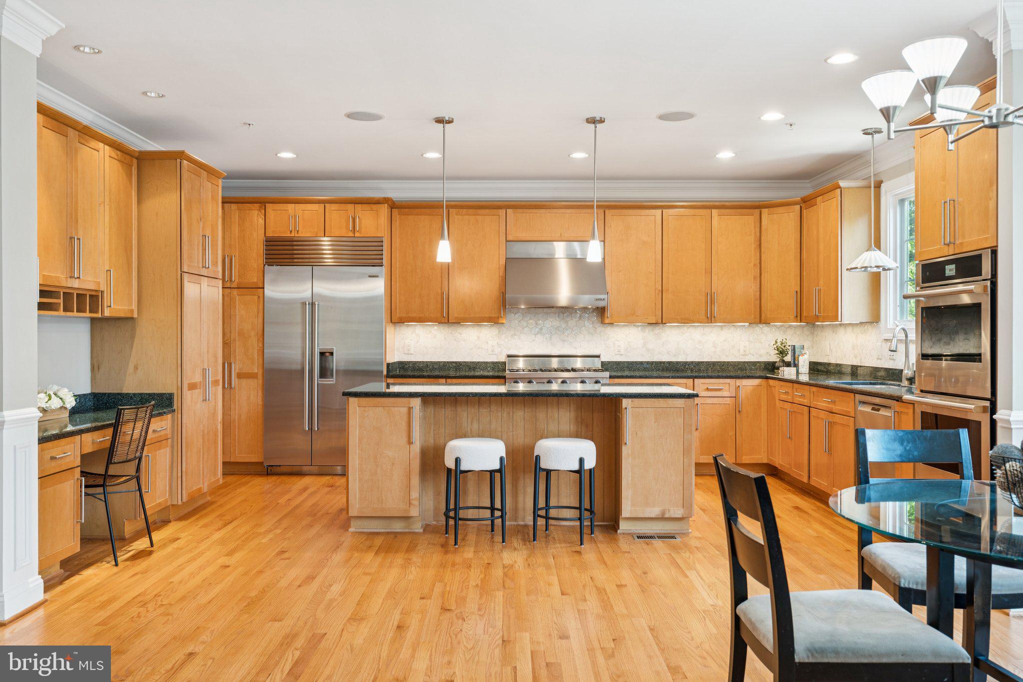 DEVONSHIRE - Residential