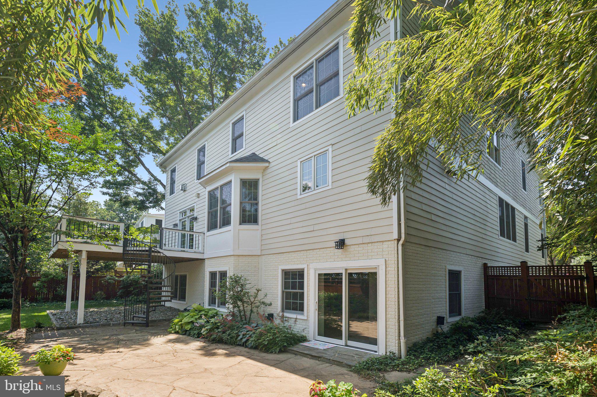 DEVONSHIRE - Residential