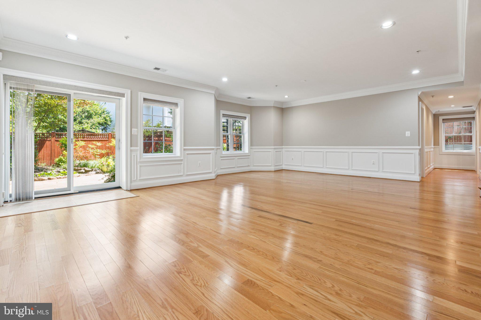 DEVONSHIRE - Residential