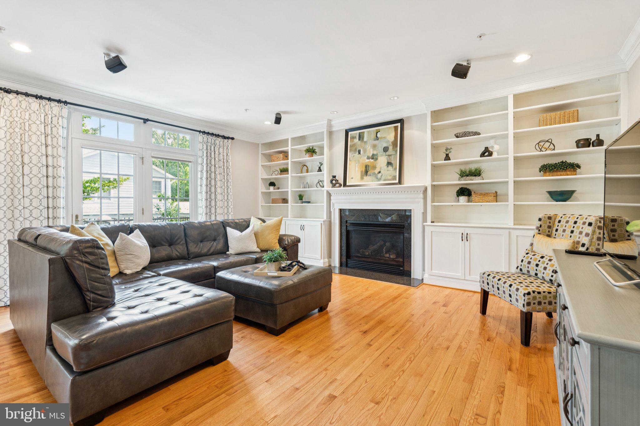 DEVONSHIRE - Residential