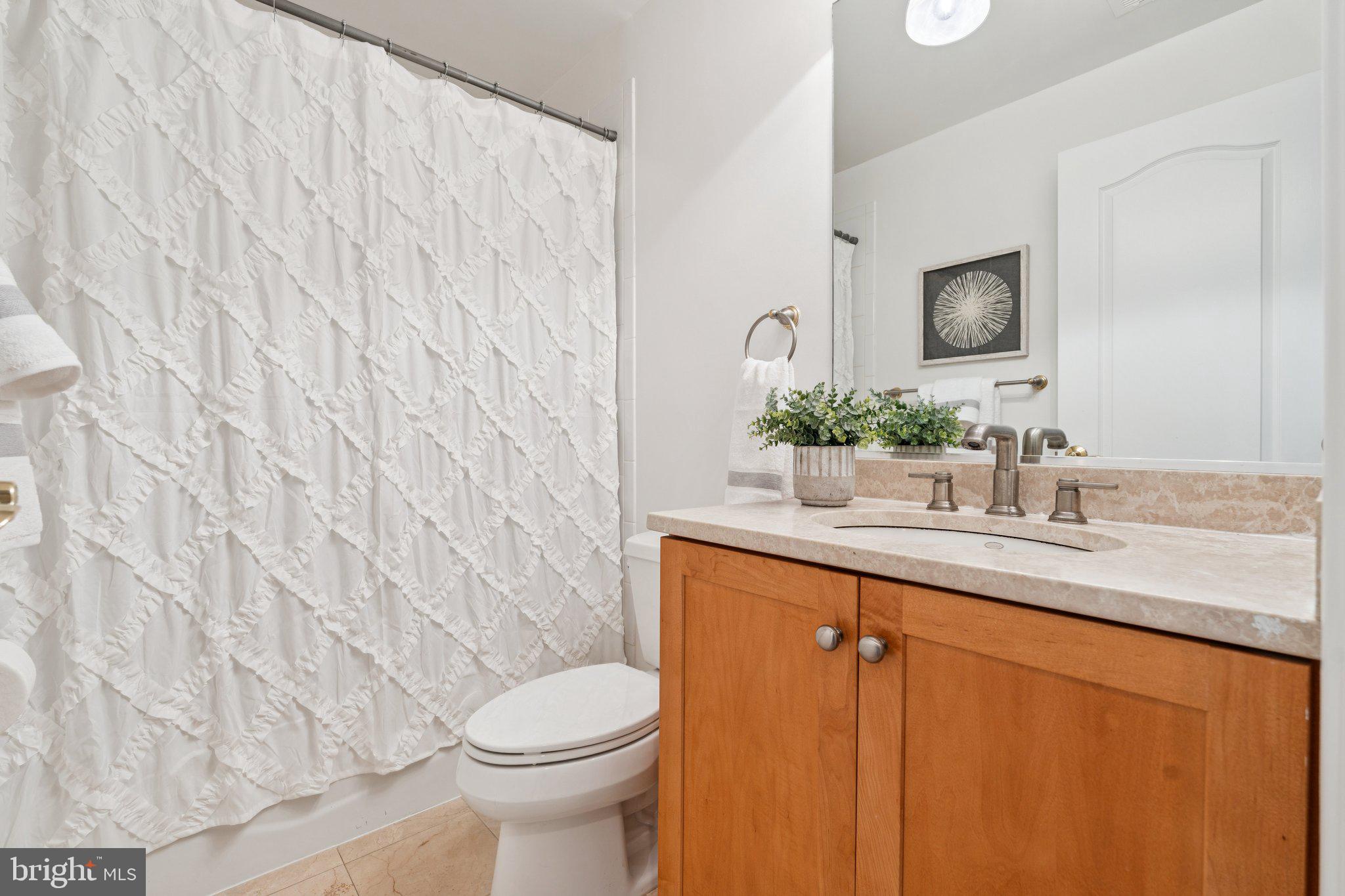 DEVONSHIRE - Residential