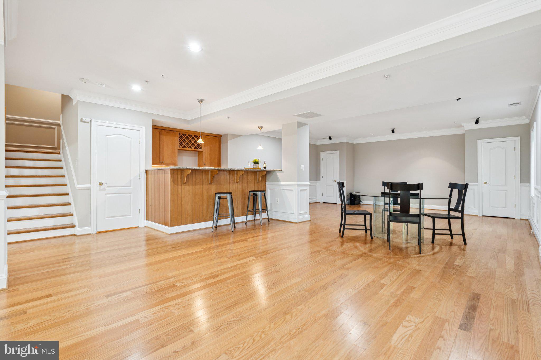 DEVONSHIRE - Residential