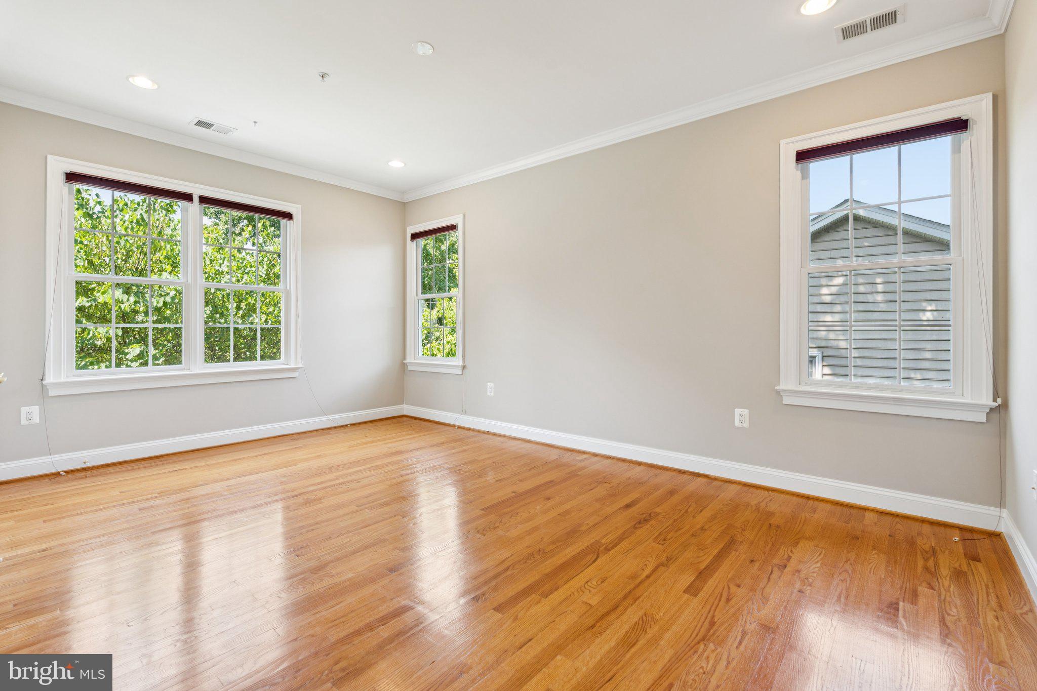 DEVONSHIRE - Residential