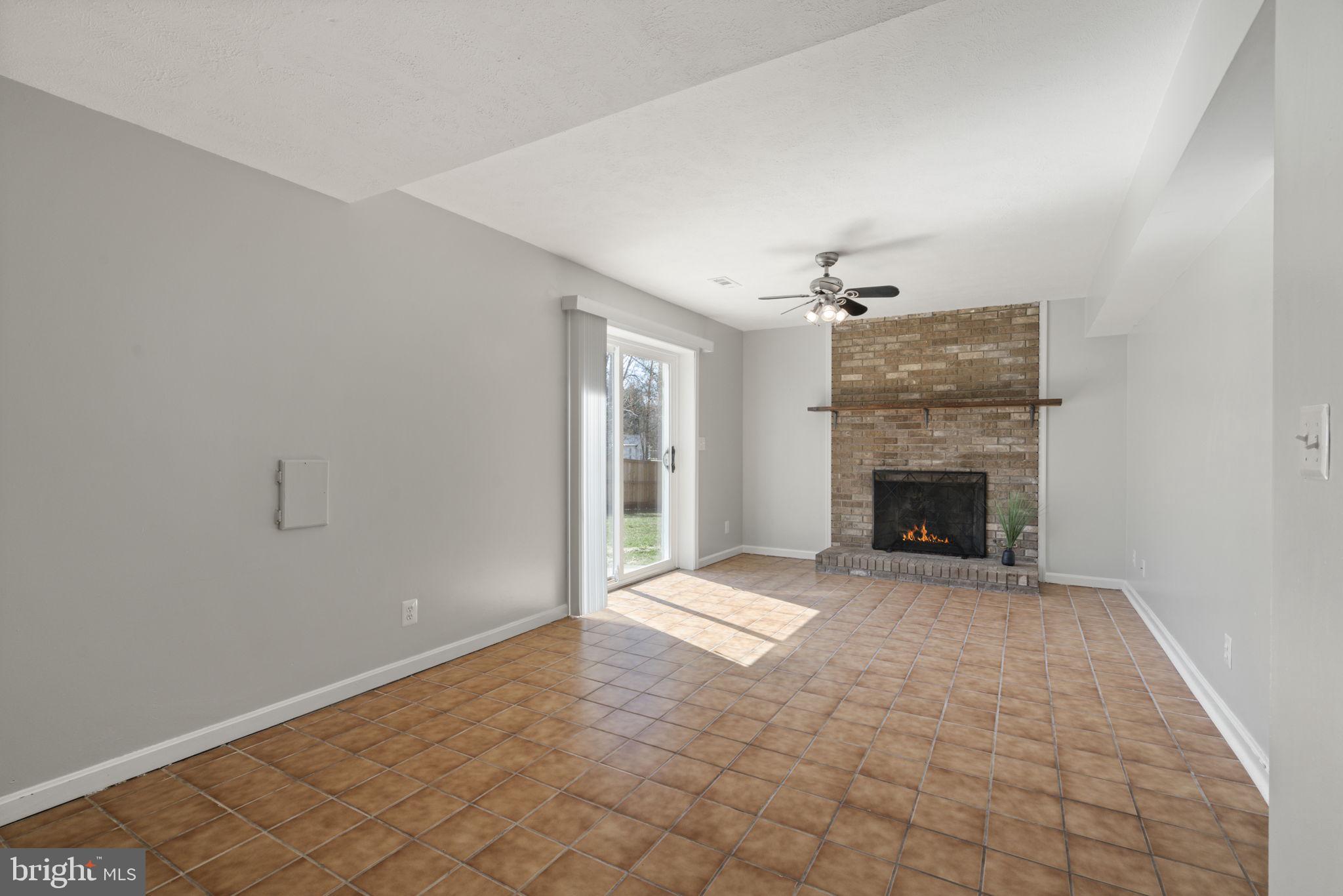 VISTA WOODS - Residential