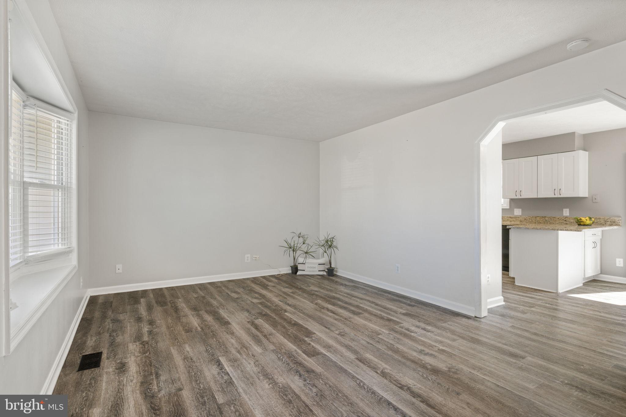 VISTA WOODS - Residential