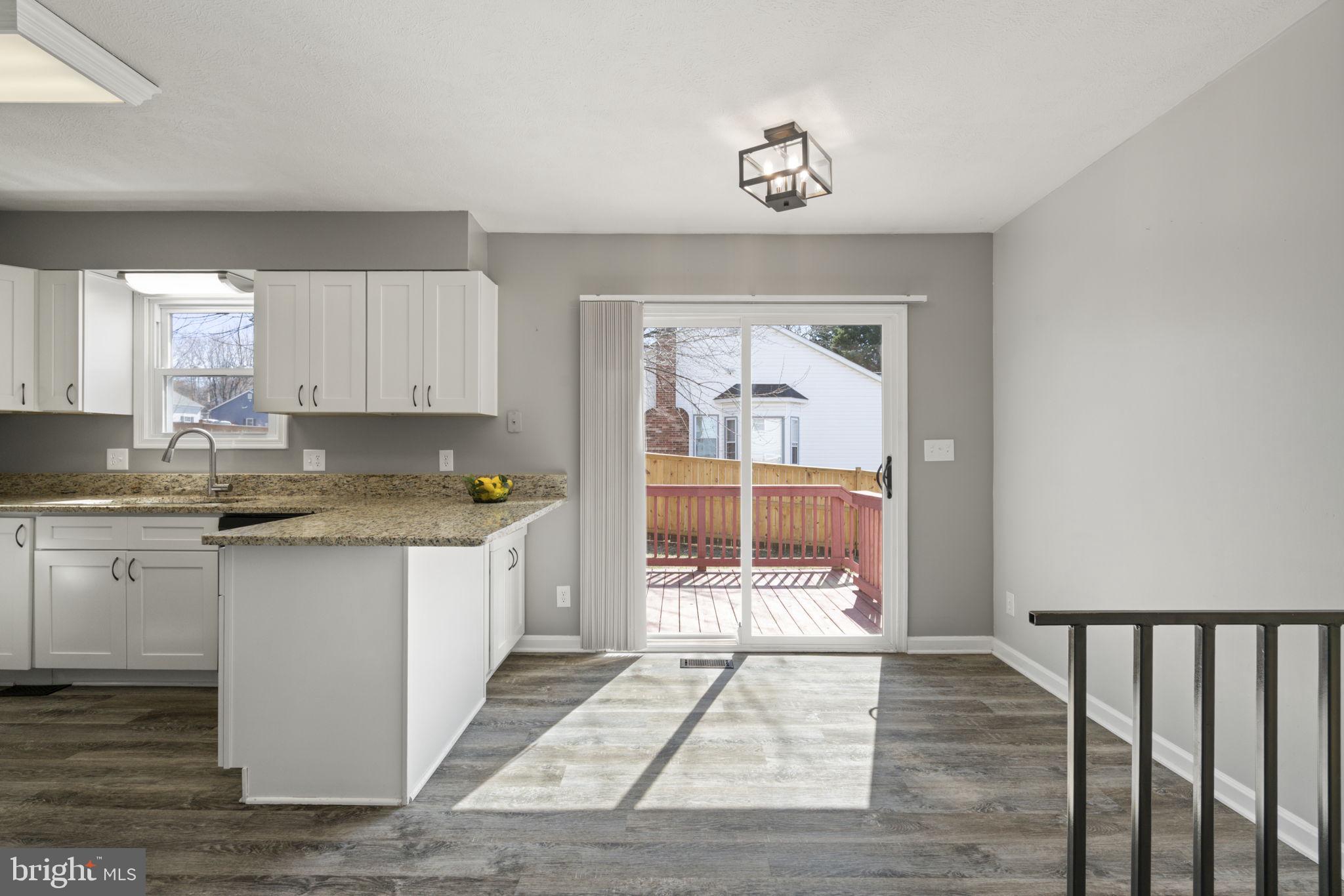 VISTA WOODS - Residential