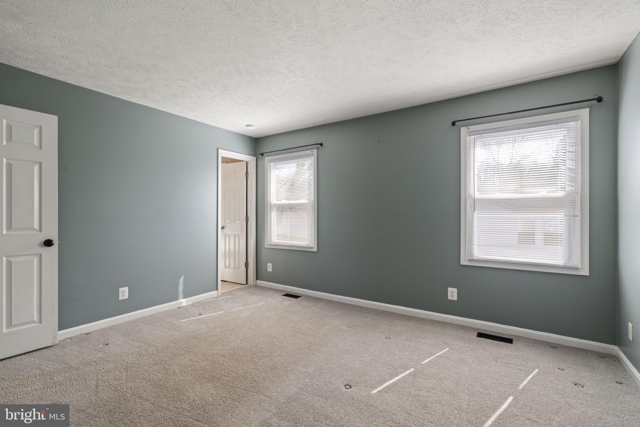 VISTA WOODS - Residential