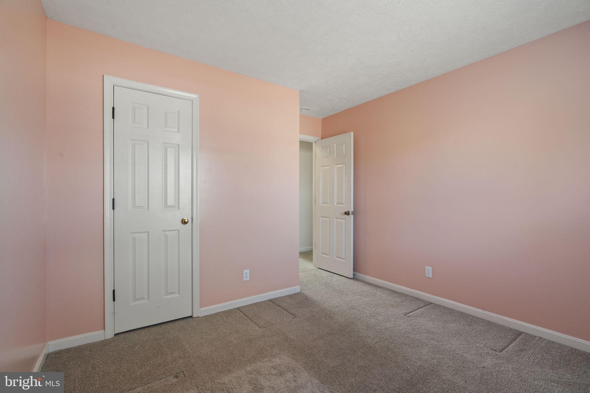 VISTA WOODS - Residential