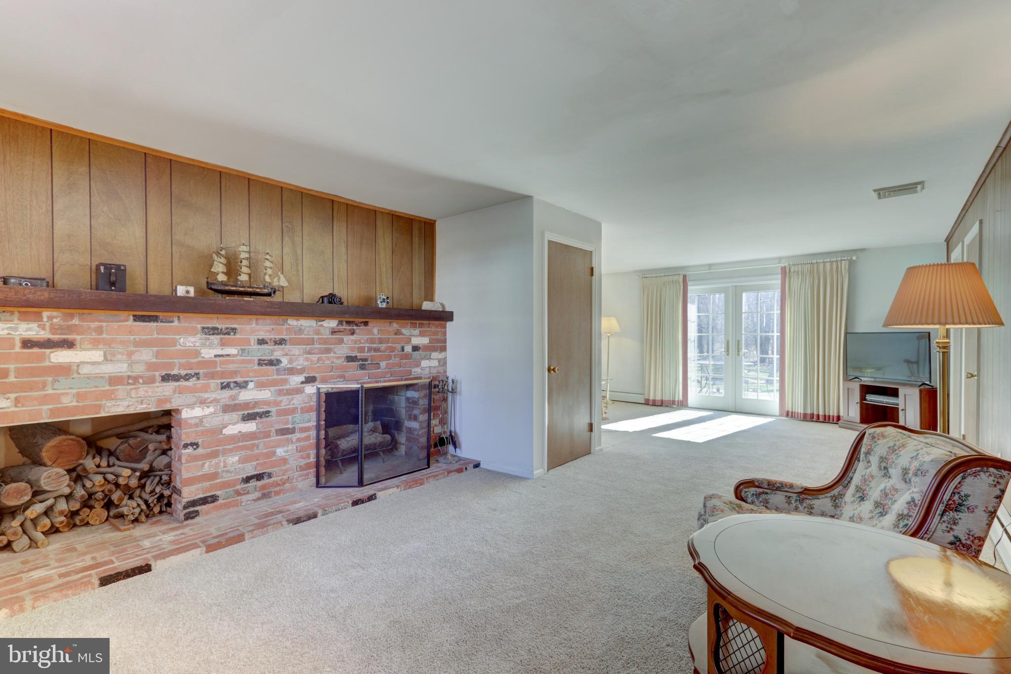 TOWER HILL - Residential