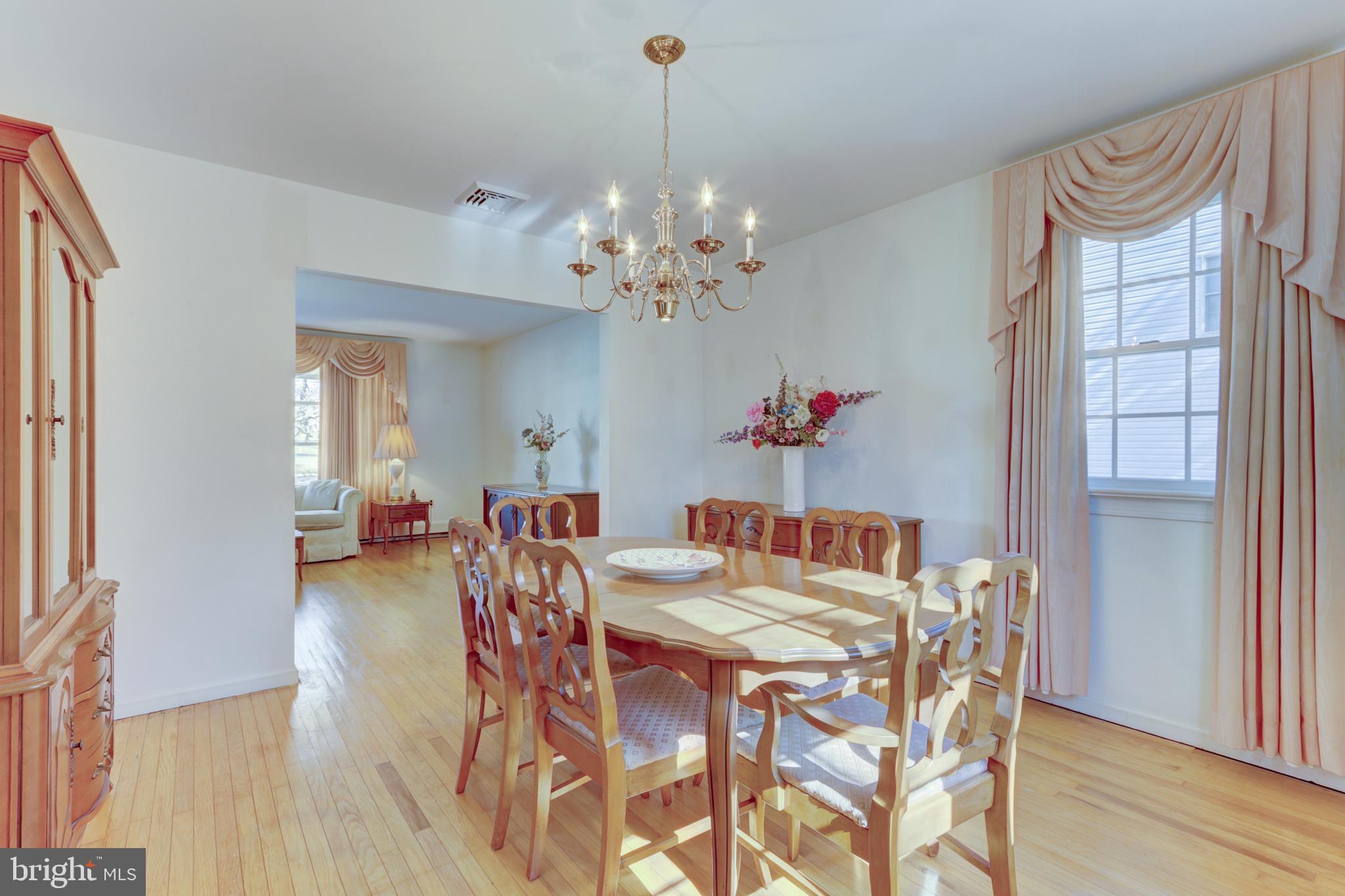 TOWER HILL - Residential