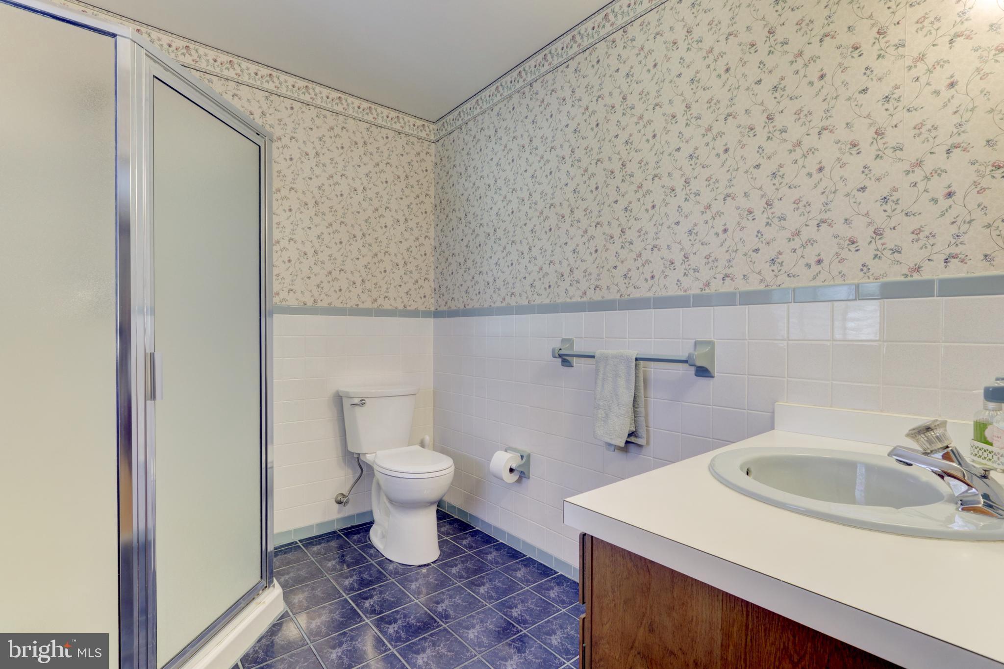 TOWER HILL - Residential