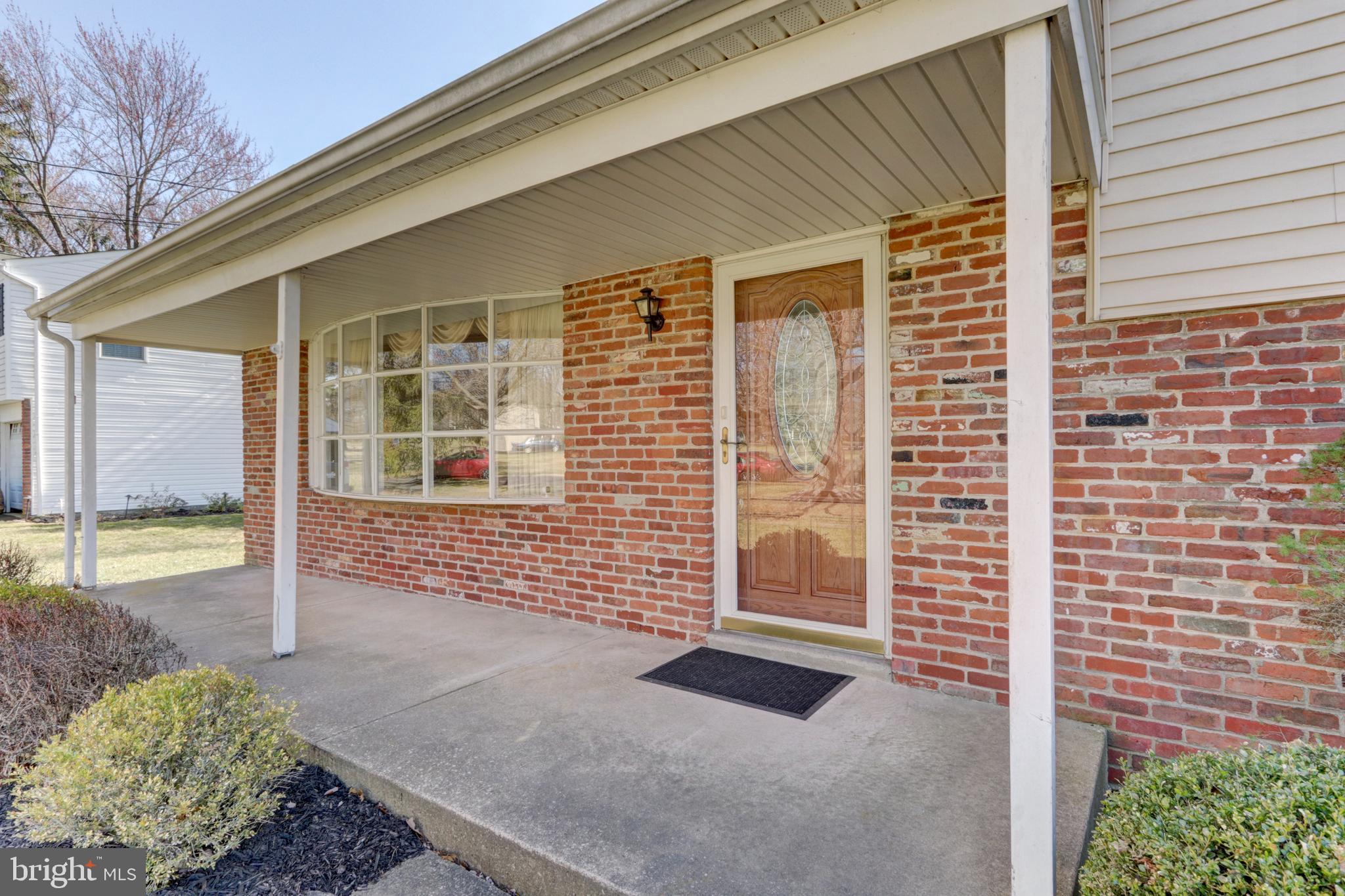 TOWER HILL - Residential