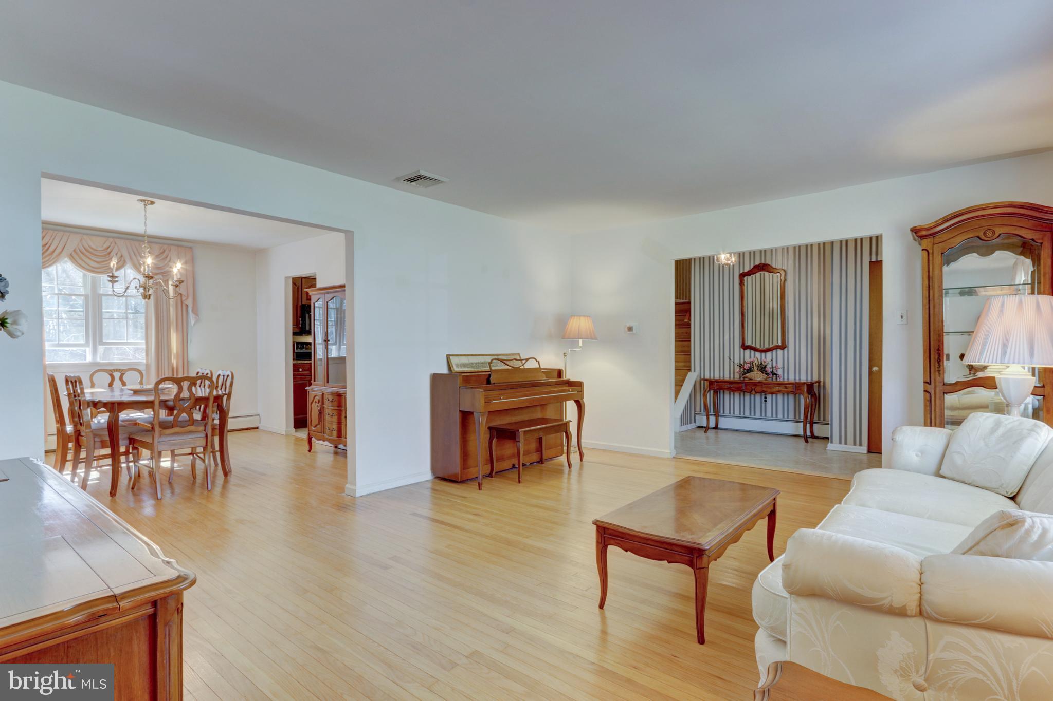 TOWER HILL - Residential