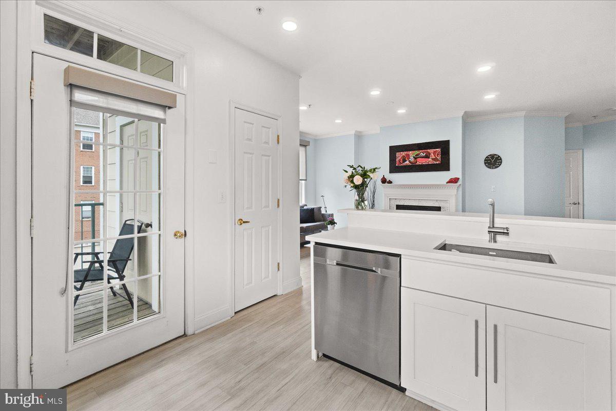 KENTLANDS - Residential