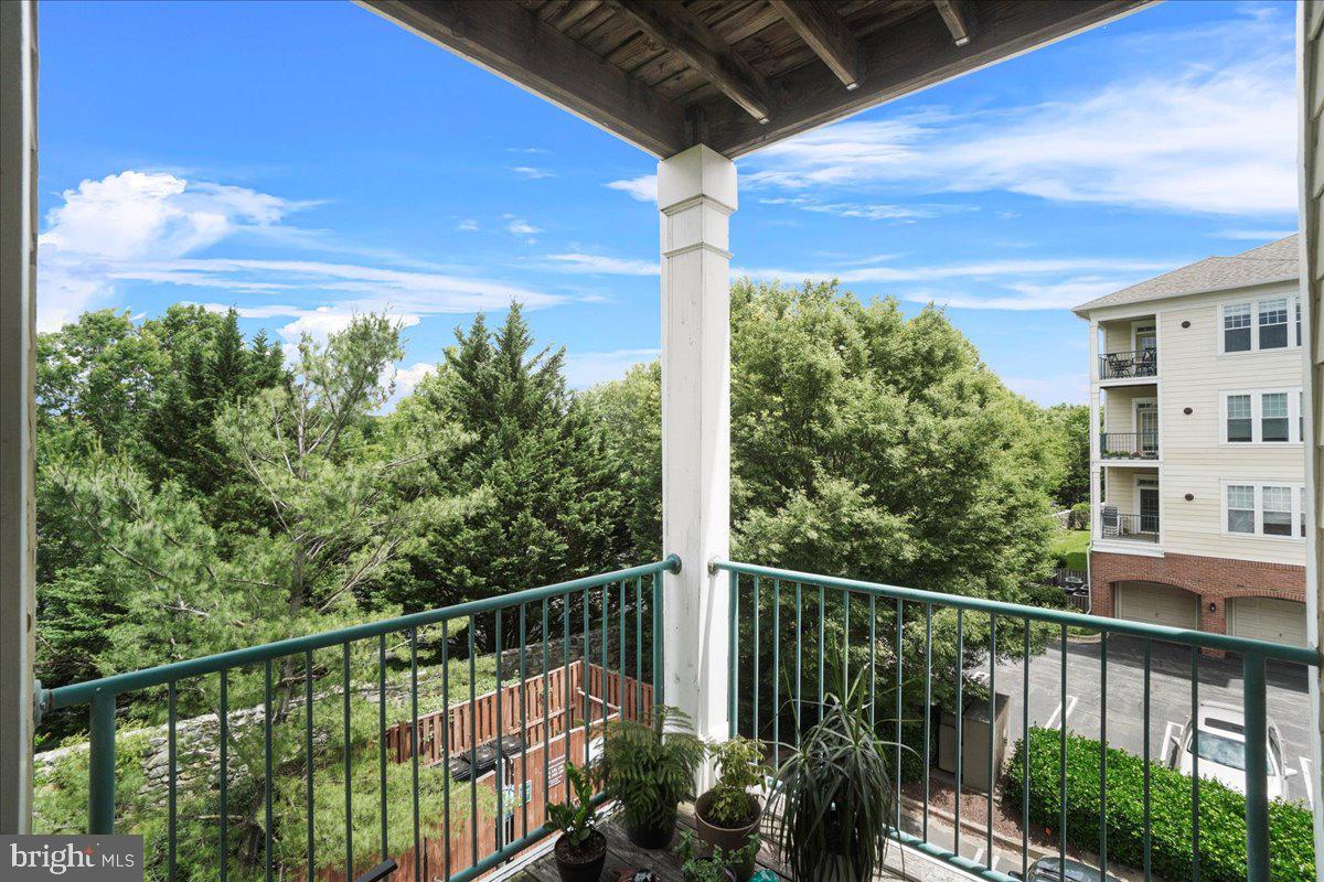 KENTLANDS - Residential