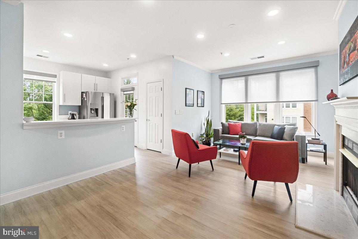 KENTLANDS - Residential